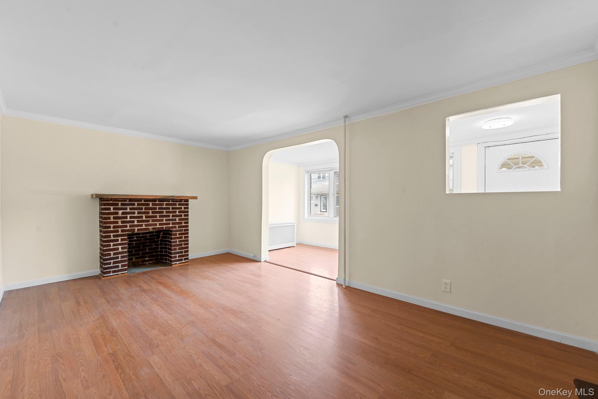 Single Family Lewis Place Nassau County, NY 11563, MLS-1052811-5
