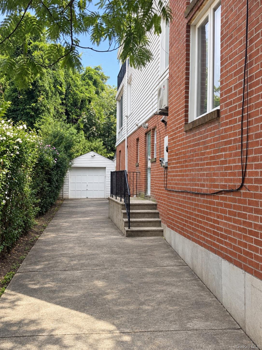 Single Family 232nd Street  Queens, NY 11364, MLS-1052816-14