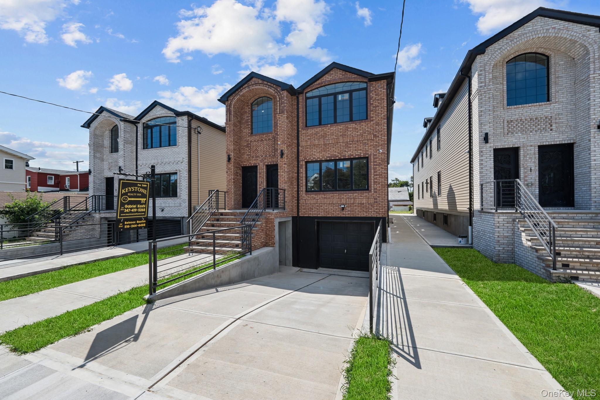 Single Family 143rd Avenue  Queens, NY 11413, MLS-1052840-15