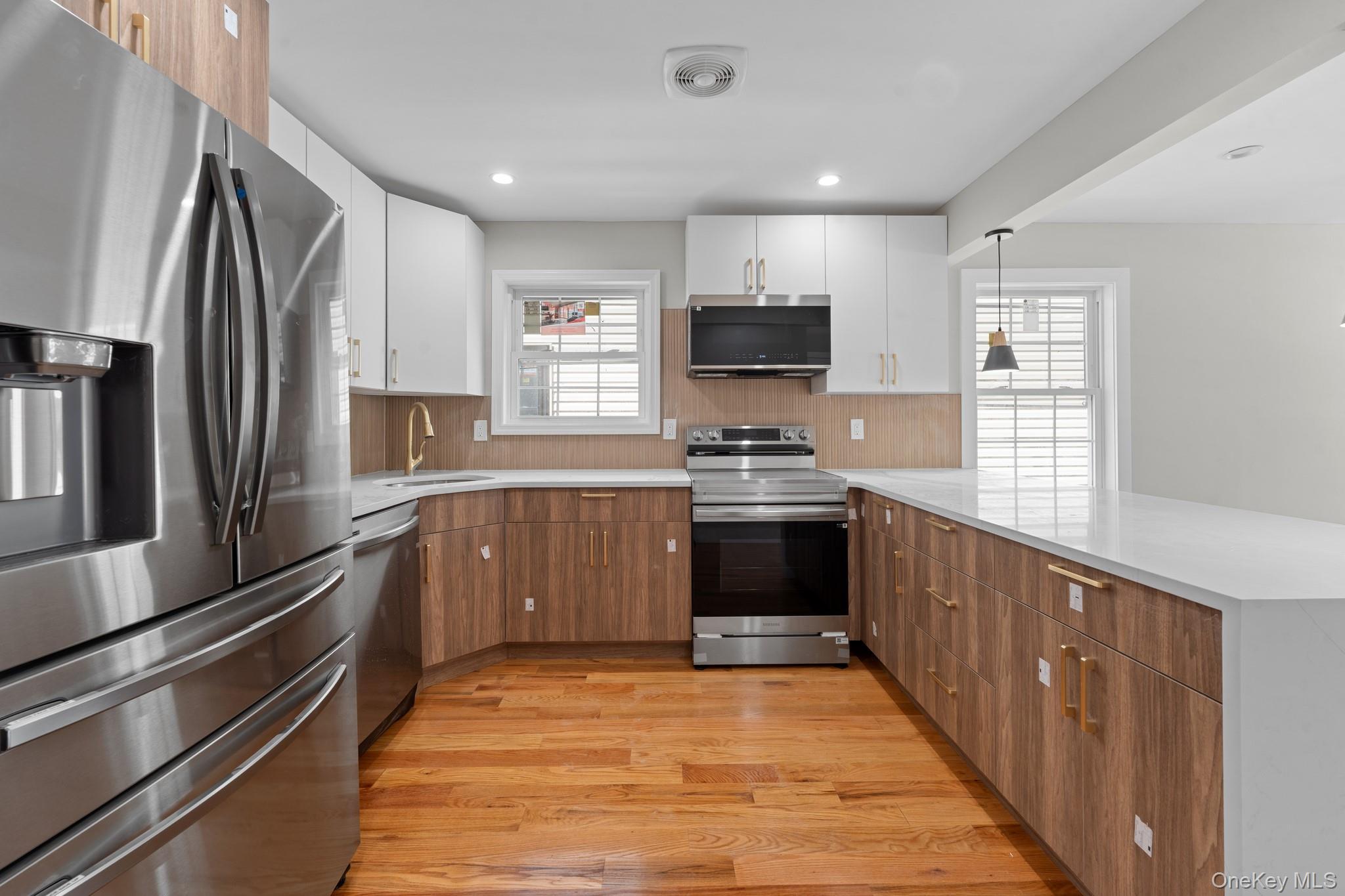 Single Family 143rd Avenue  Queens, NY 11413, MLS-1052840-2