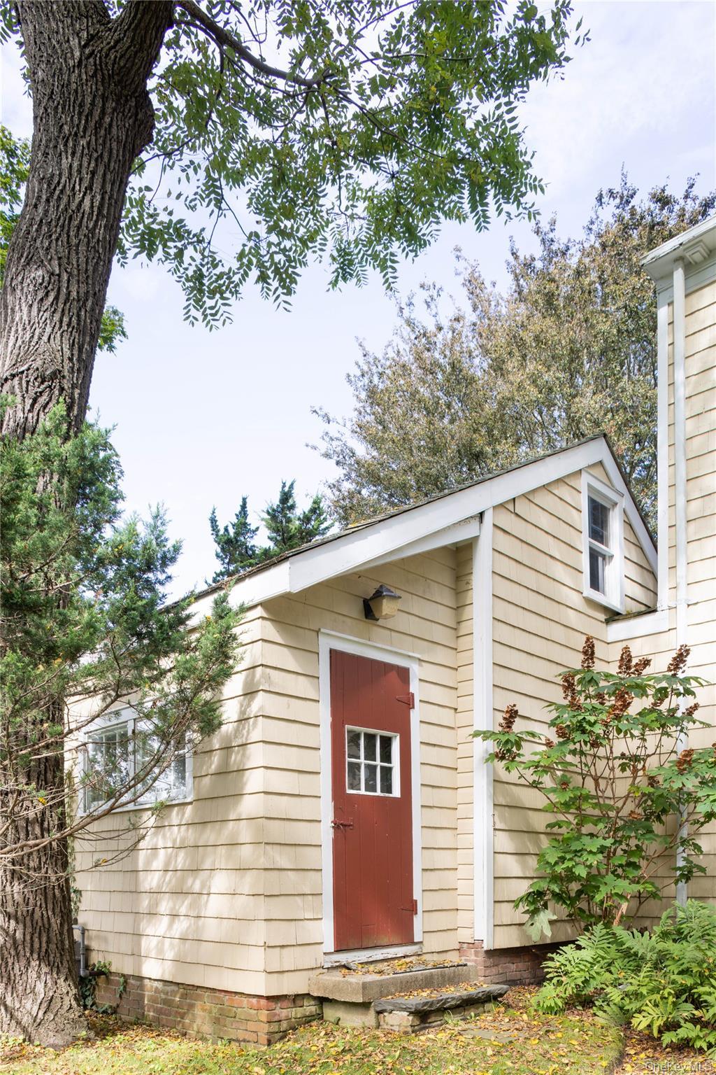 Single Family Reeve Avenue Suffolk County, NY 11952, MLS-1052843-15