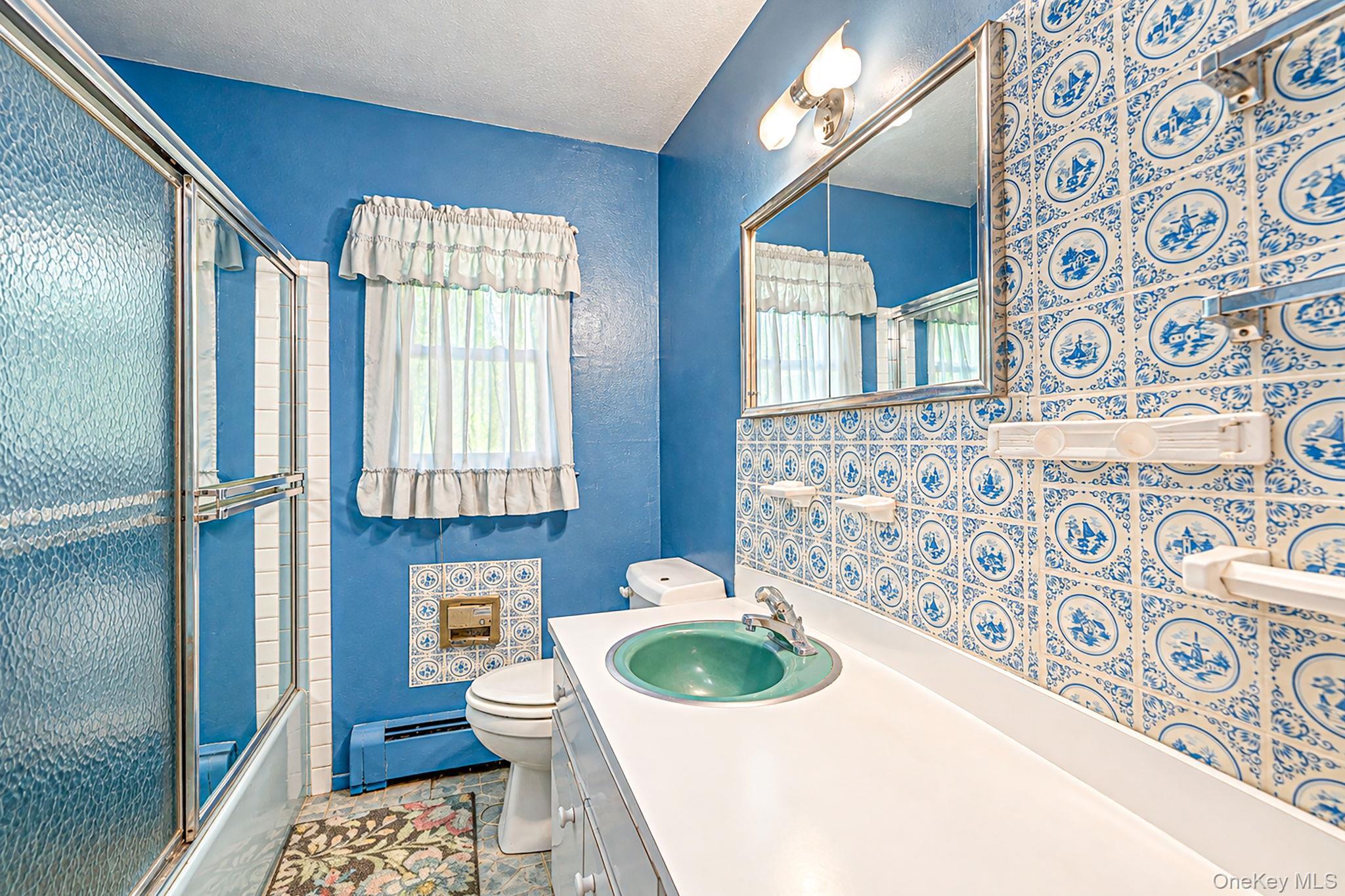 Single Family Huntington Crossway Suffolk County, NY 11932, MLS-1052856-12