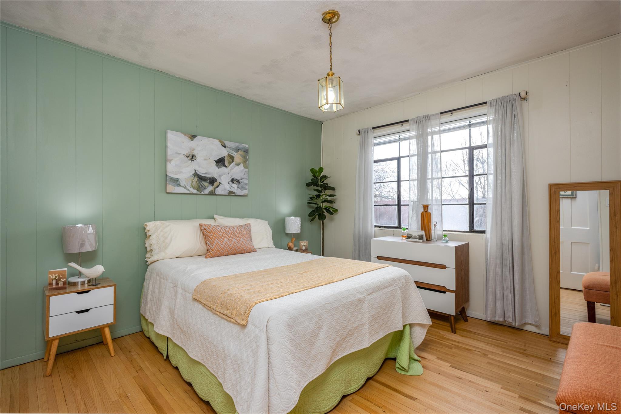 Single Family Pitman Avenue  Bronx, NY 10466, MLS-1052864-18