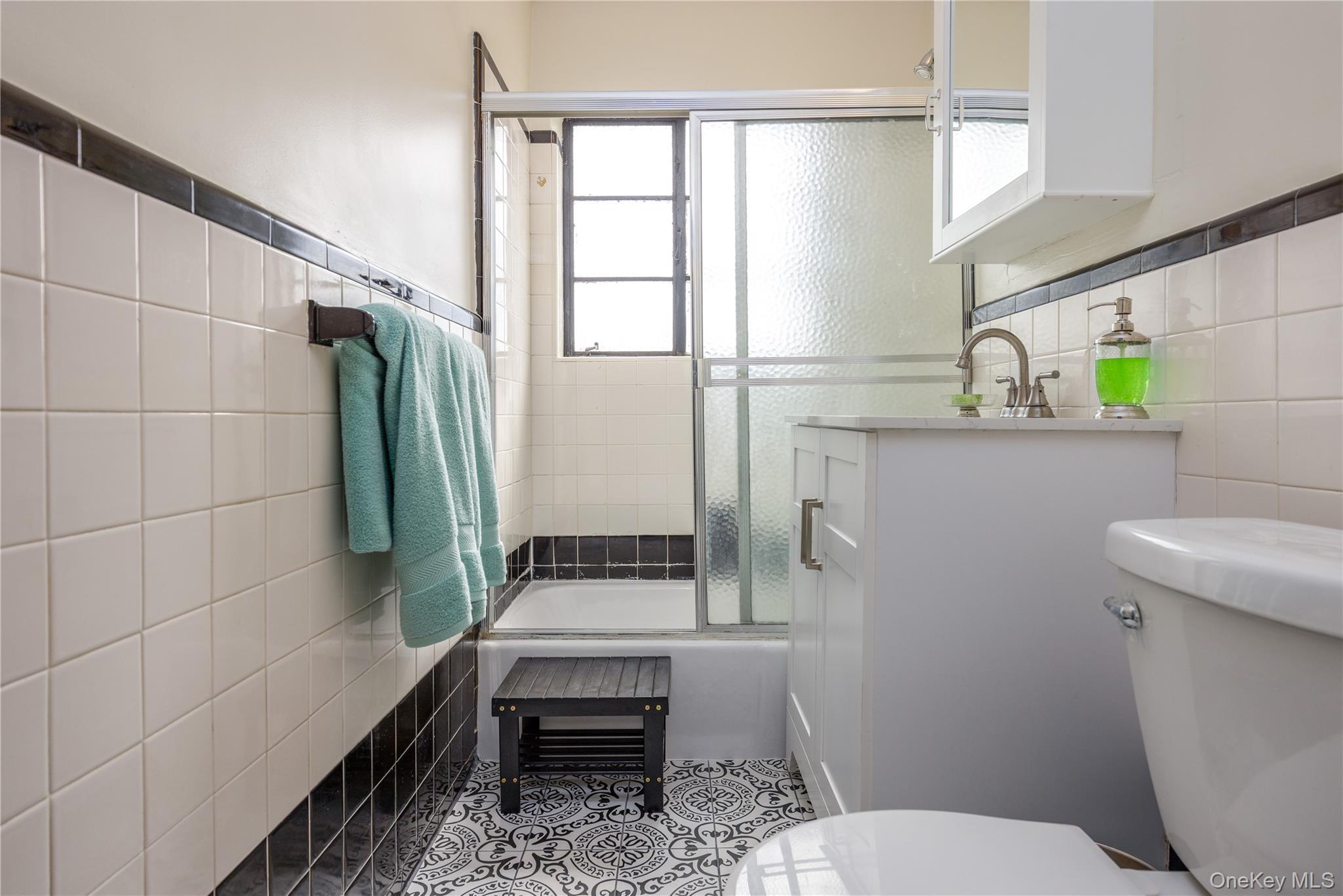 Single Family Pitman Avenue  Bronx, NY 10466, MLS-1052864-19