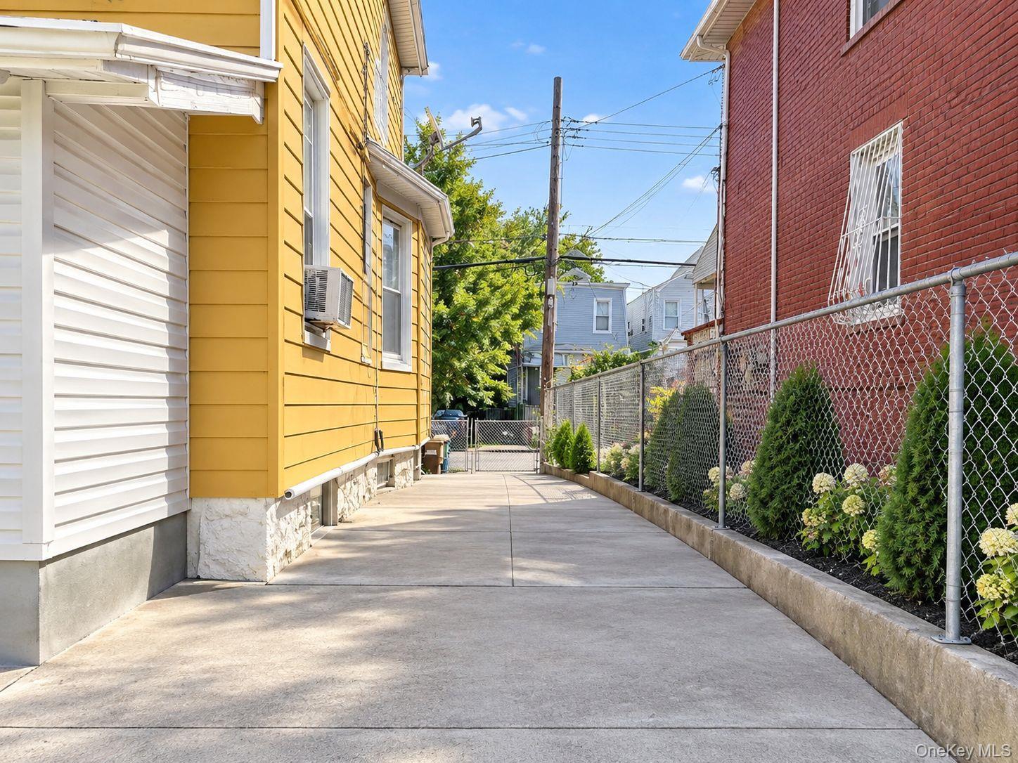 Single Family 102nd Street  Queens, NY 11369, MLS-1052873-2