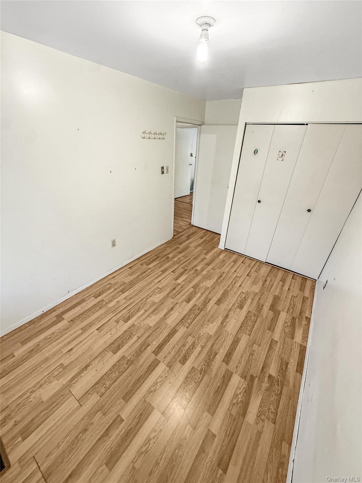Single Family Saint Anns Avenue Bronx, NY 10455, MLS-1052874-11