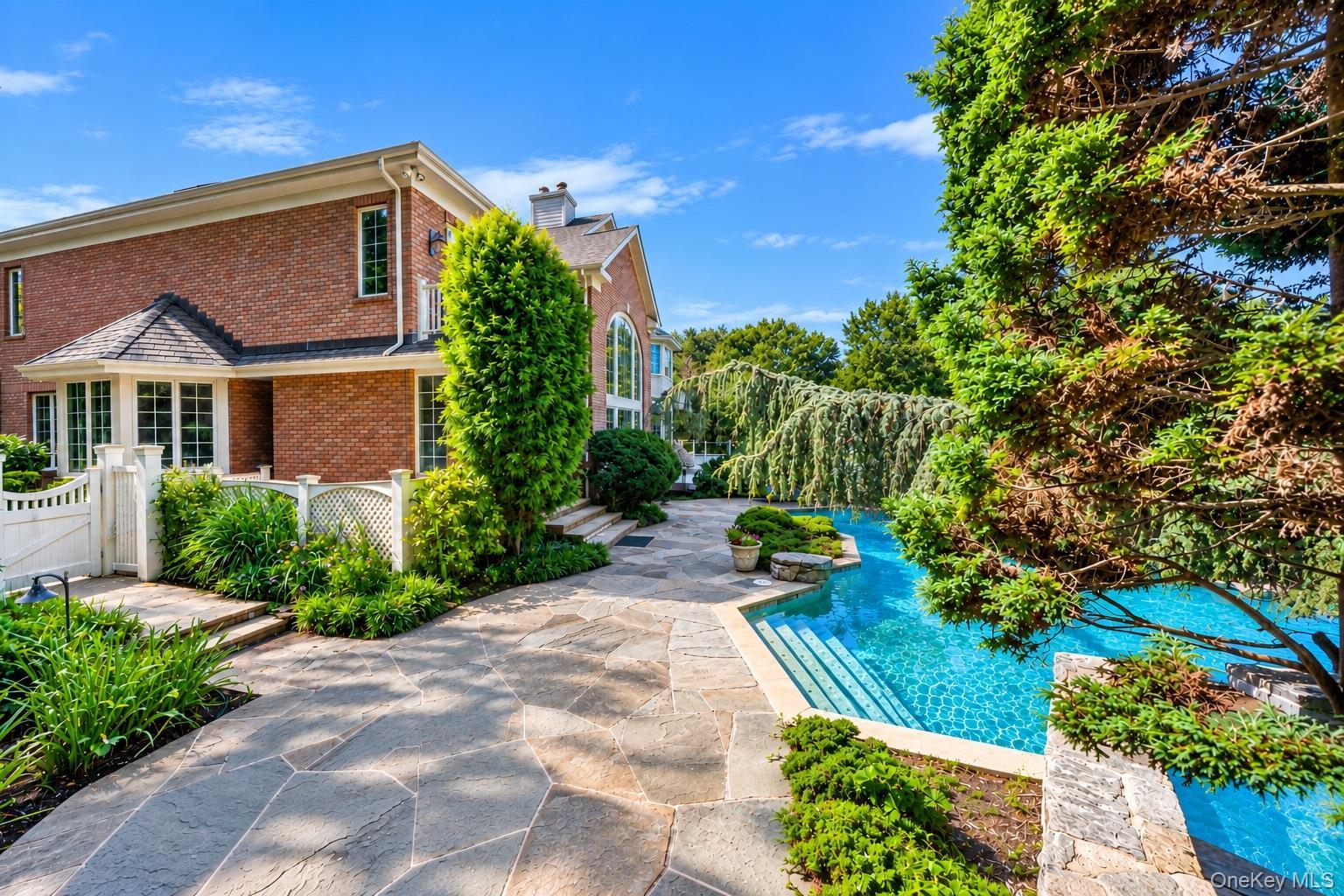 Single Family Cobblestone Court  Suffolk County, NY 11721, MLS-1052877-42