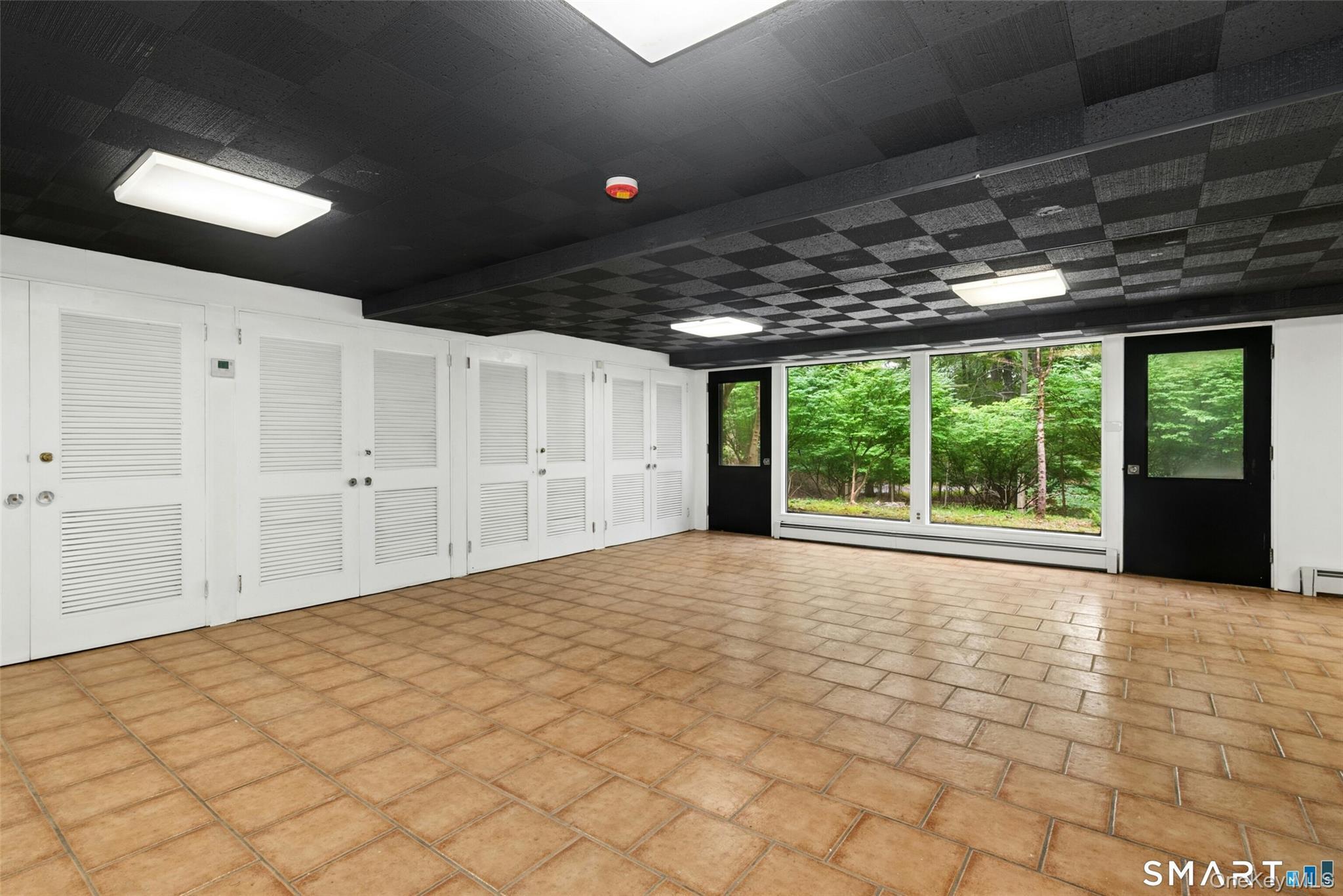 Single Family Ox Bow Lane Out Of Area, NY 06525, MLS-1052896-33