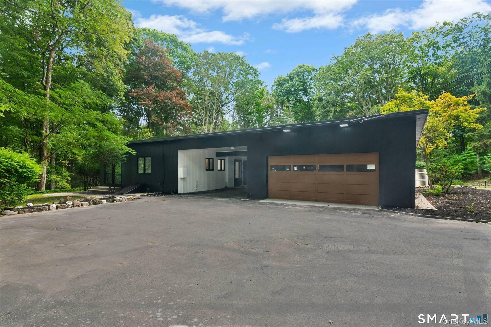 Single Family Ox Bow Lane Out Of Area, NY 06525, MLS-1052896-37