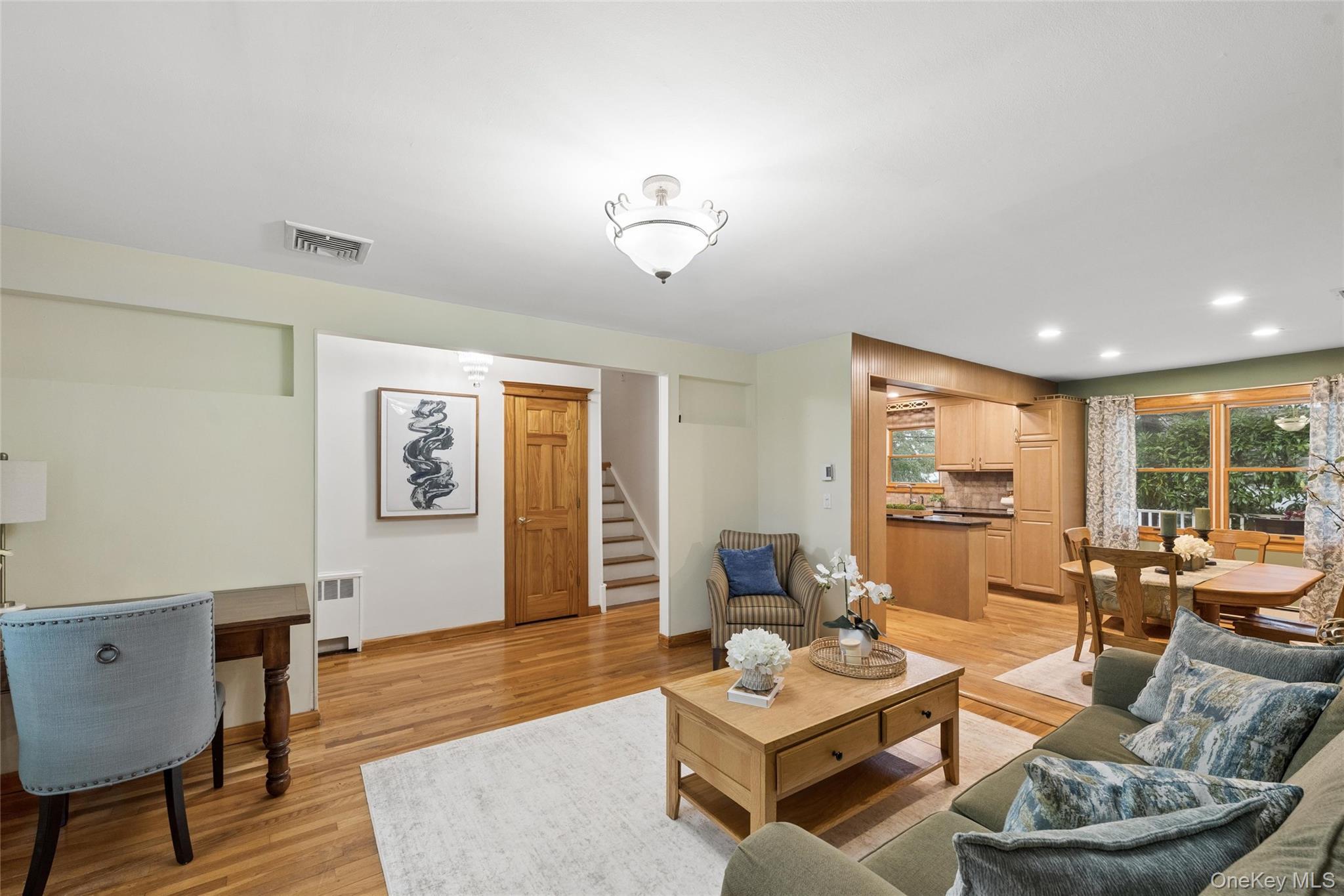 Single Family Edgewood Nassau County, NY 11803, MLS-1052936-10