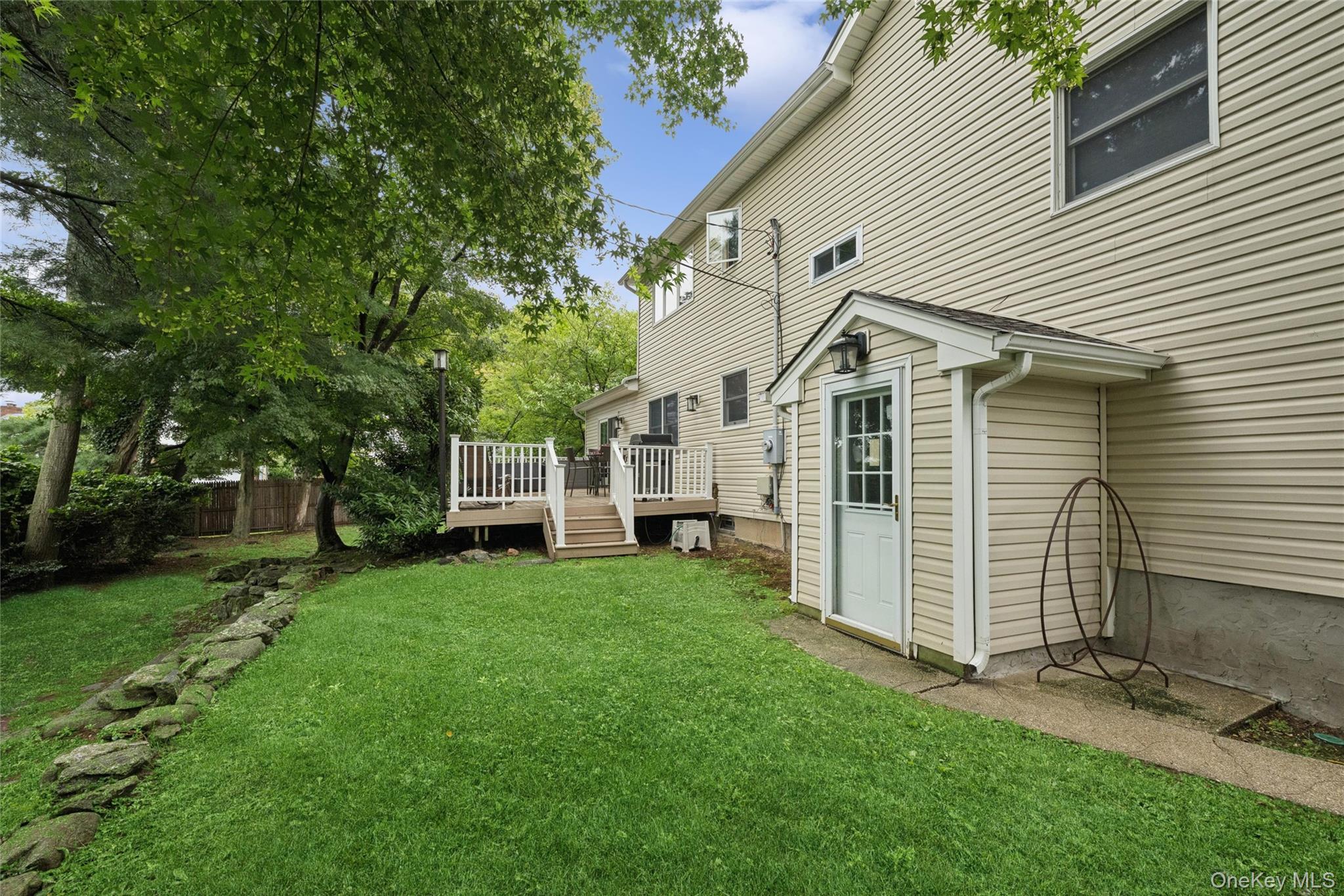 Single Family Edgewood Nassau County, NY 11803, MLS-1052936-36