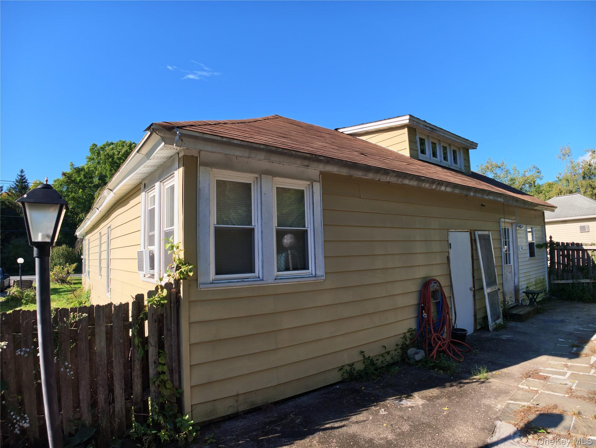 Single Family W Saugerties Road Ulster County, NY 12477, MLS-1052940-25