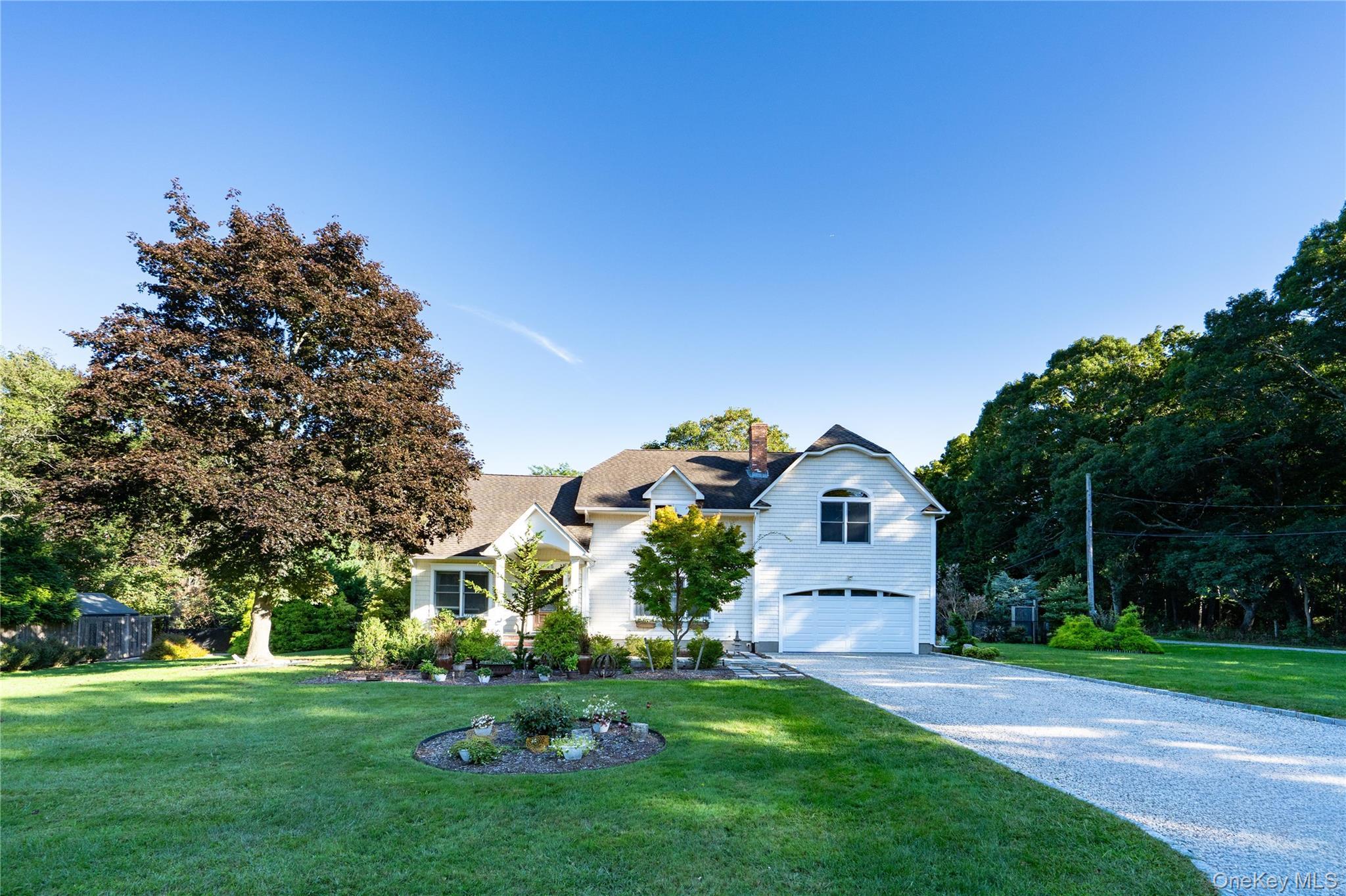 Single Family Marion Lane  Suffolk County, NY 11939, MLS-1052946-40