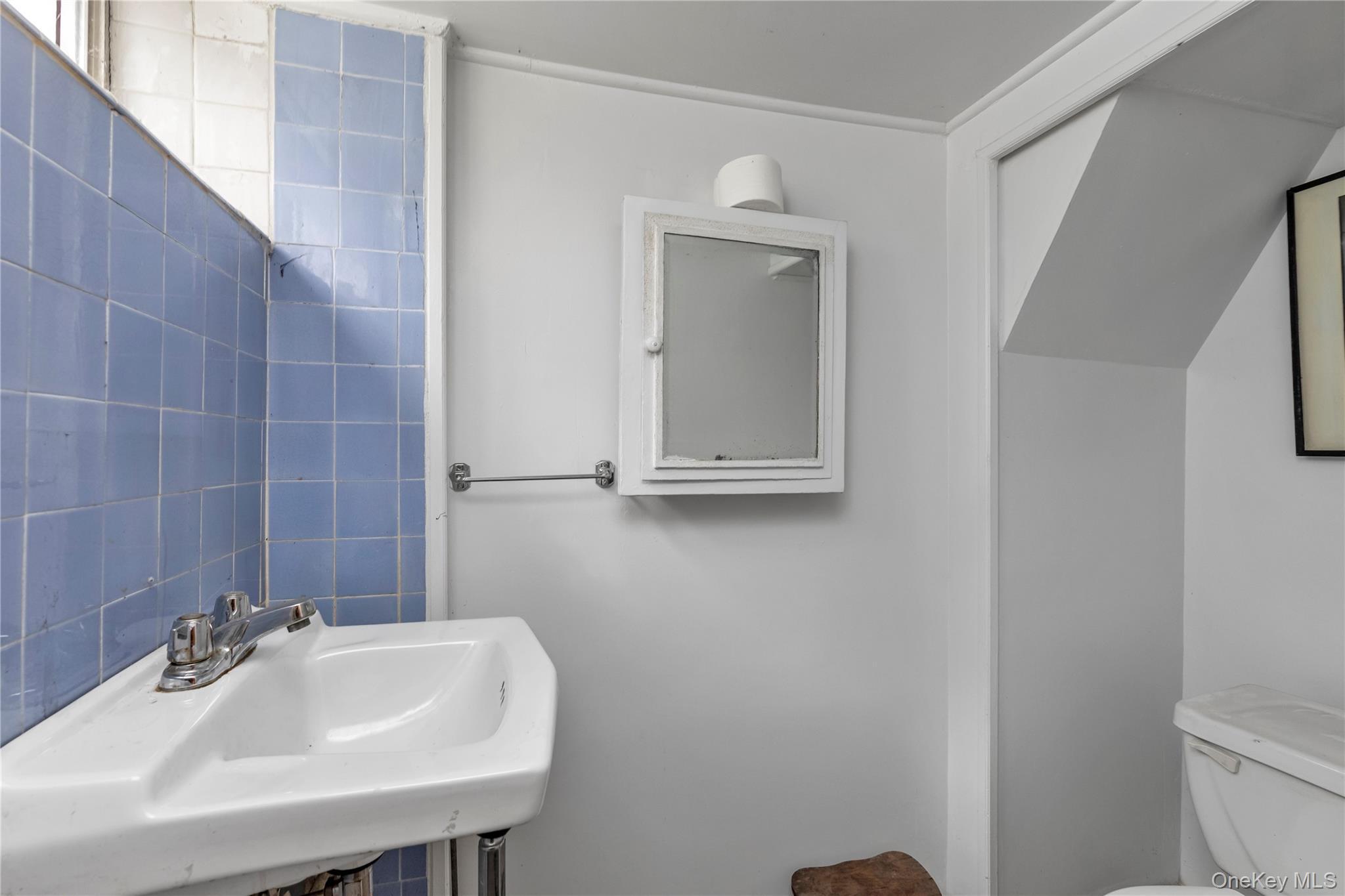 Single Family 74th Street  Queens, NY 11372, MLS-1052947-15