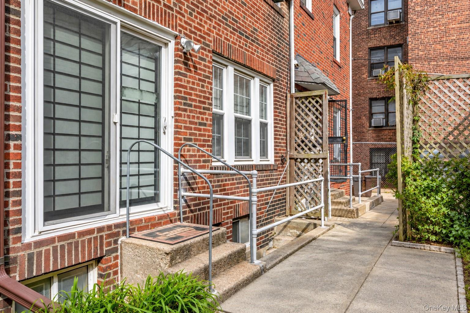 Single Family 74th Street  Queens, NY 11372, MLS-1052947-16