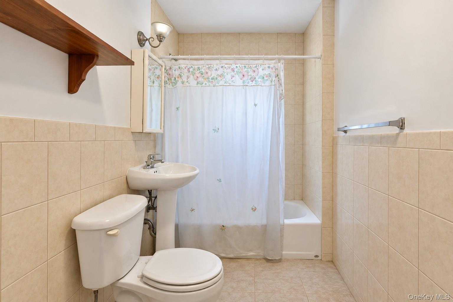 Single Family 49th Street Queens, NY 11103, MLS-1052950-9