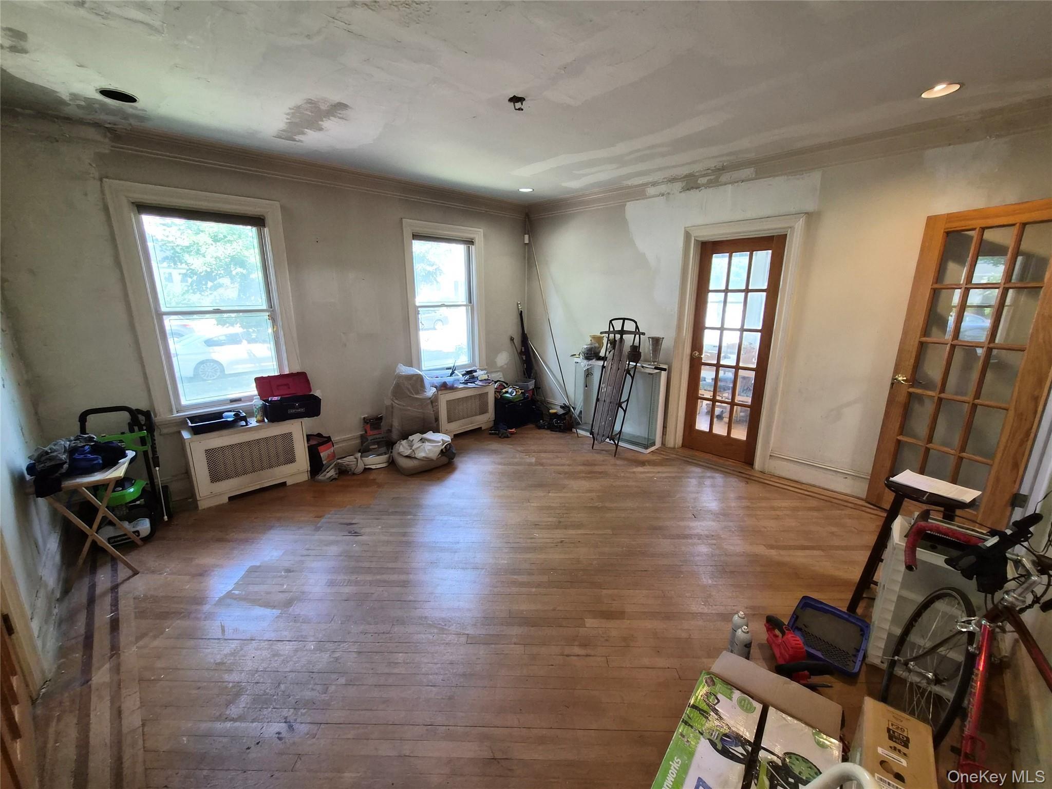 Single Family 110th Road Queens, NY 11412, MLS-1052954-26