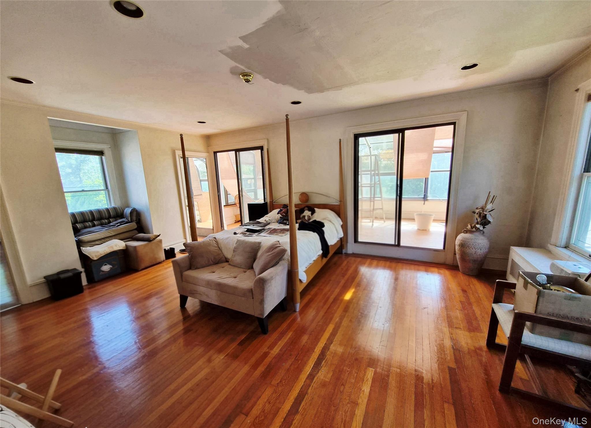 Single Family 110th Road Queens, NY 11412, MLS-1052954-27