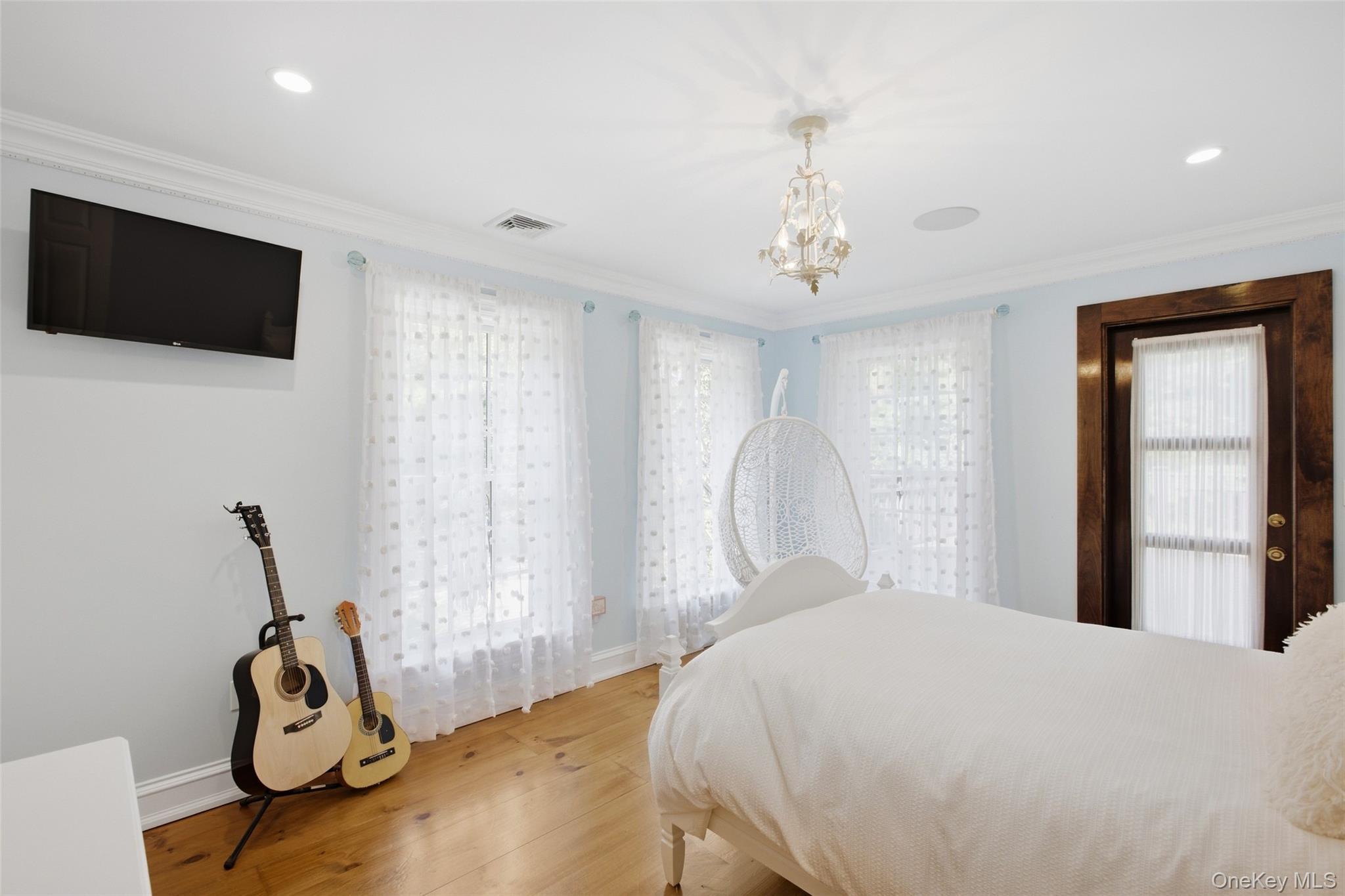 Single Family Evans Lane  Suffolk County, NY 11733, MLS-1052962-22