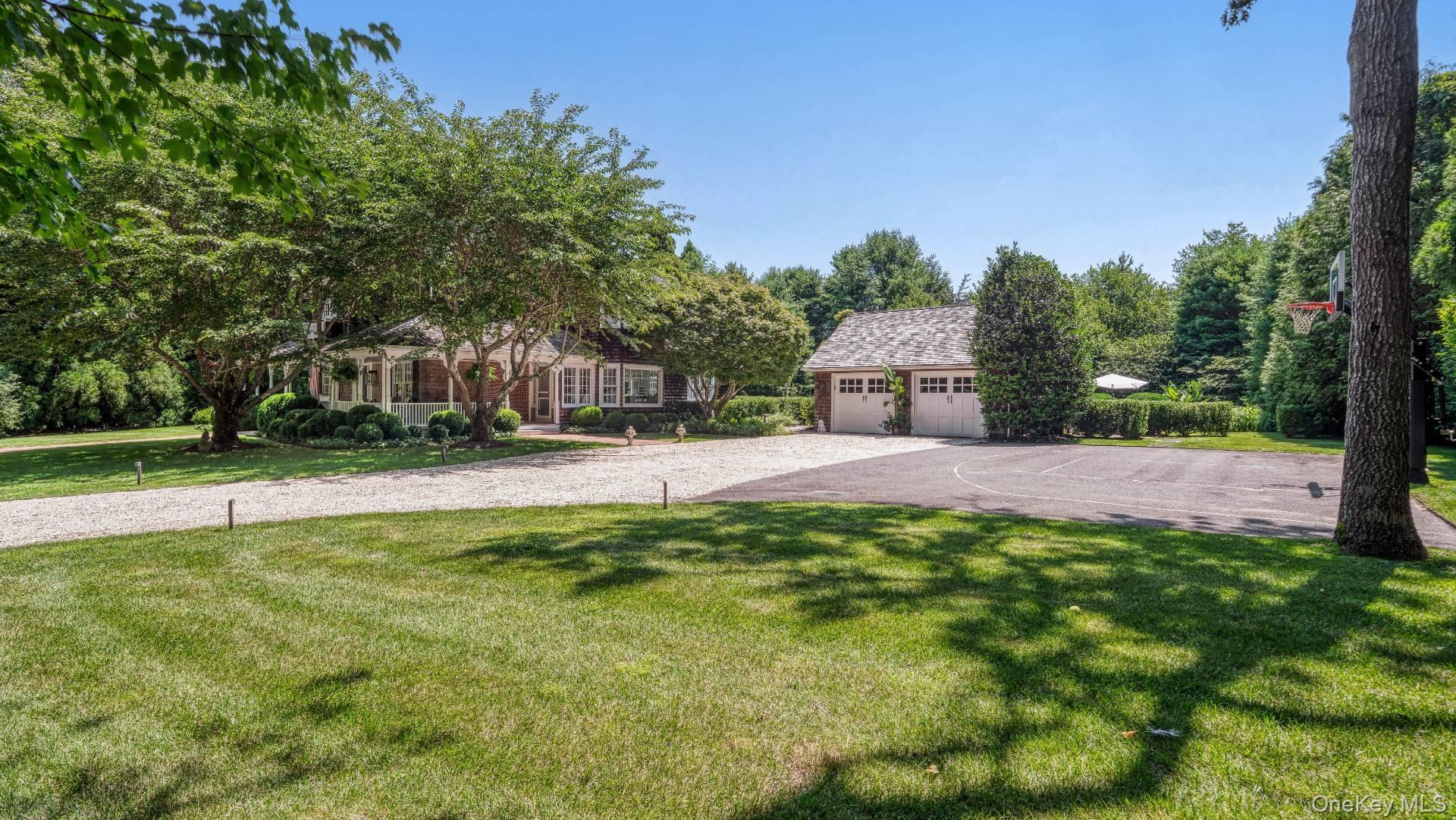Single Family Georgica Road  Suffolk County, NY 11937, MLS-1052978-12
