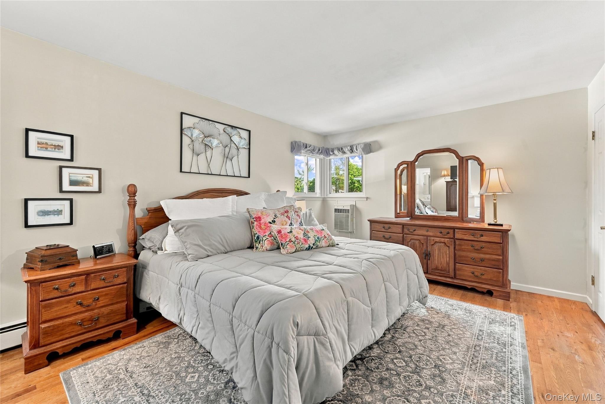 Single Family Bayview Drive Suffolk County, NY 11769, MLS-1052985-18