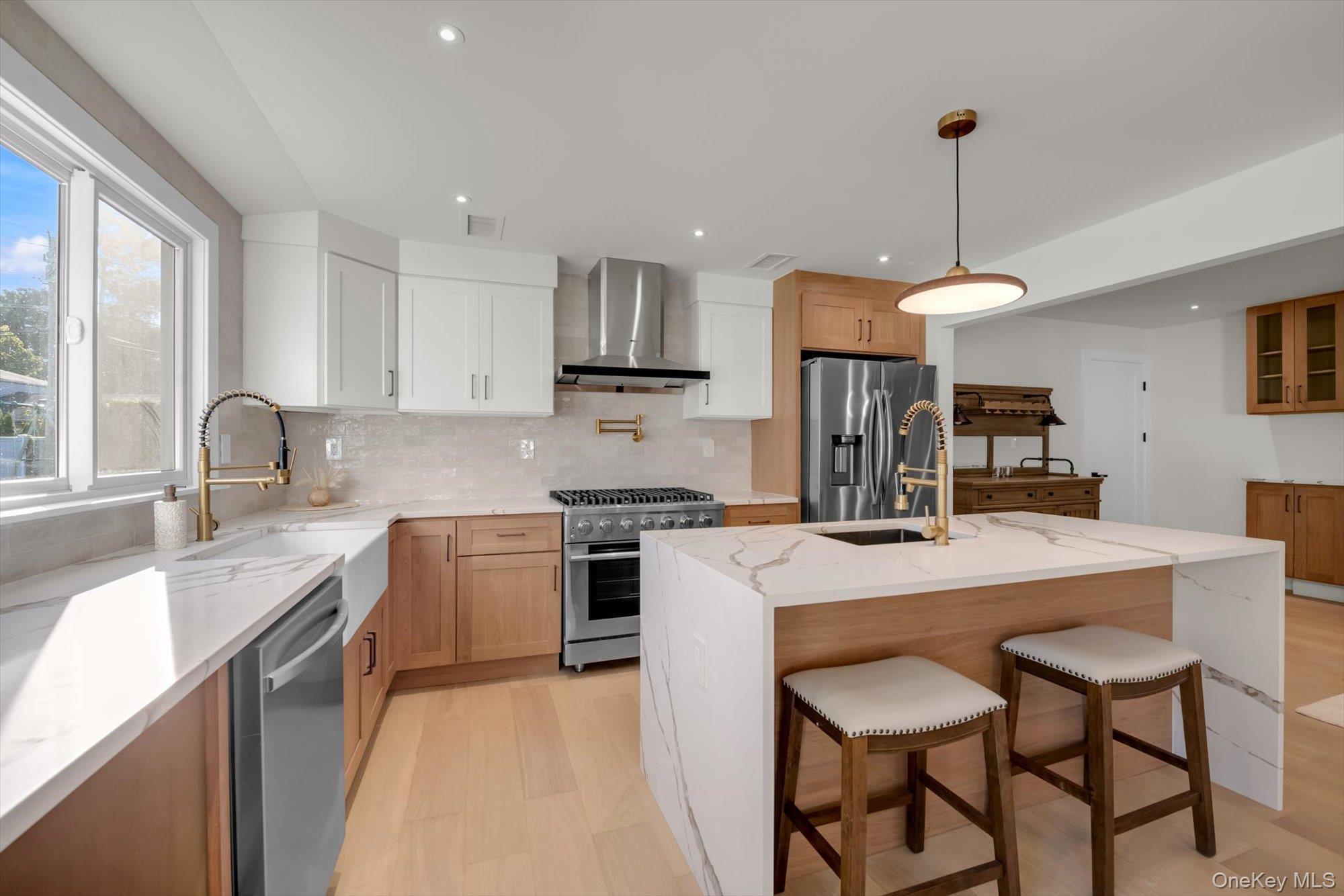 Single Family Peachtree Lane Nassau County, NY 11577, MLS-1052992-11