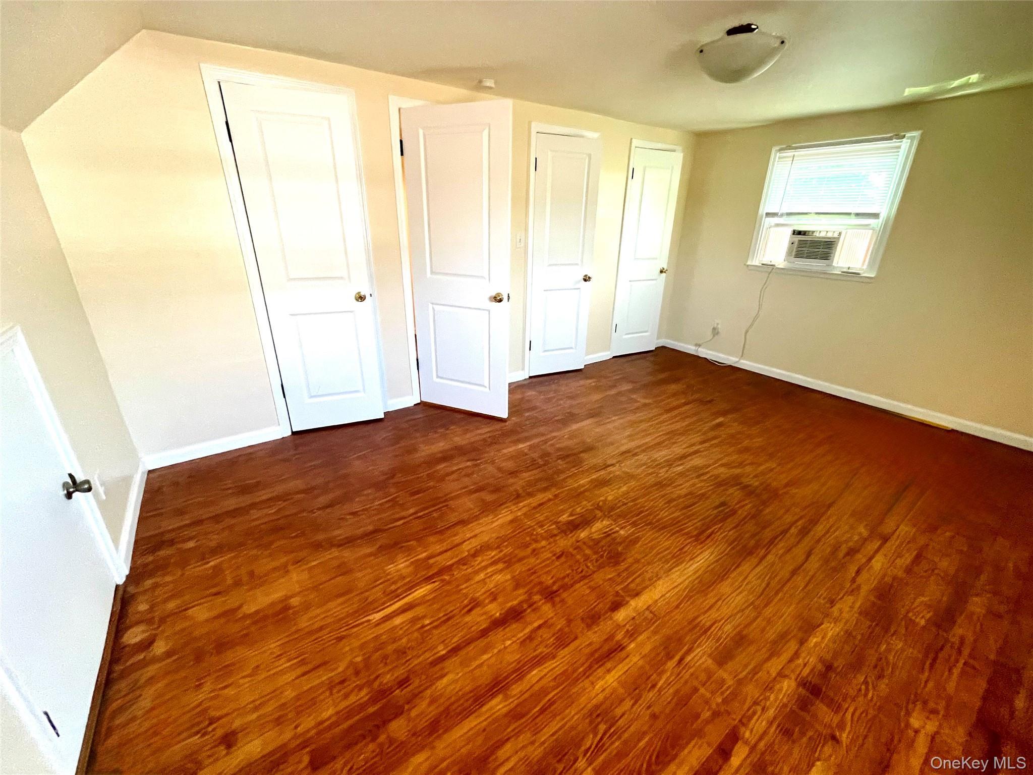 Single Family Denton Place  Suffolk County, NY 11735, MLS-1053000-24