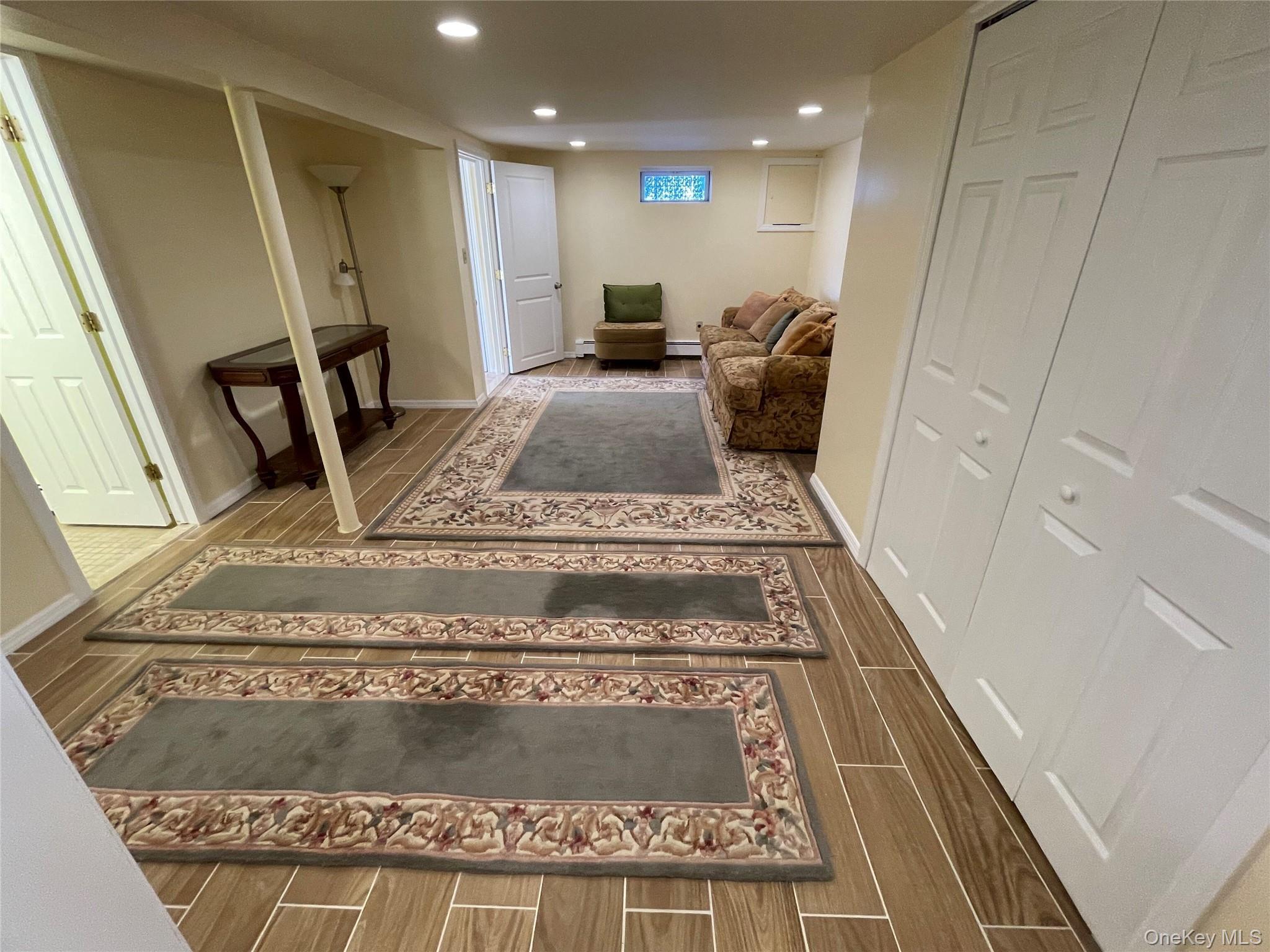 Single Family Denton Place  Suffolk County, NY 11735, MLS-1053000-25