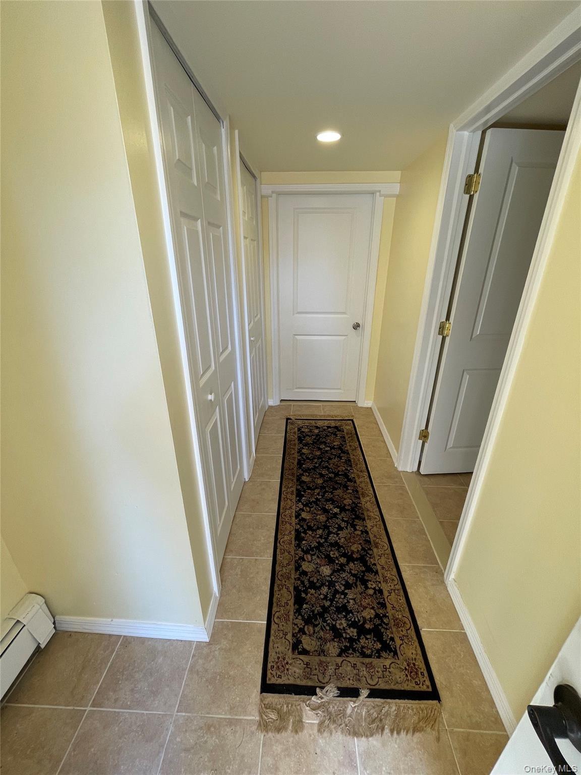 Single Family Denton Place  Suffolk County, NY 11735, MLS-1053000-28