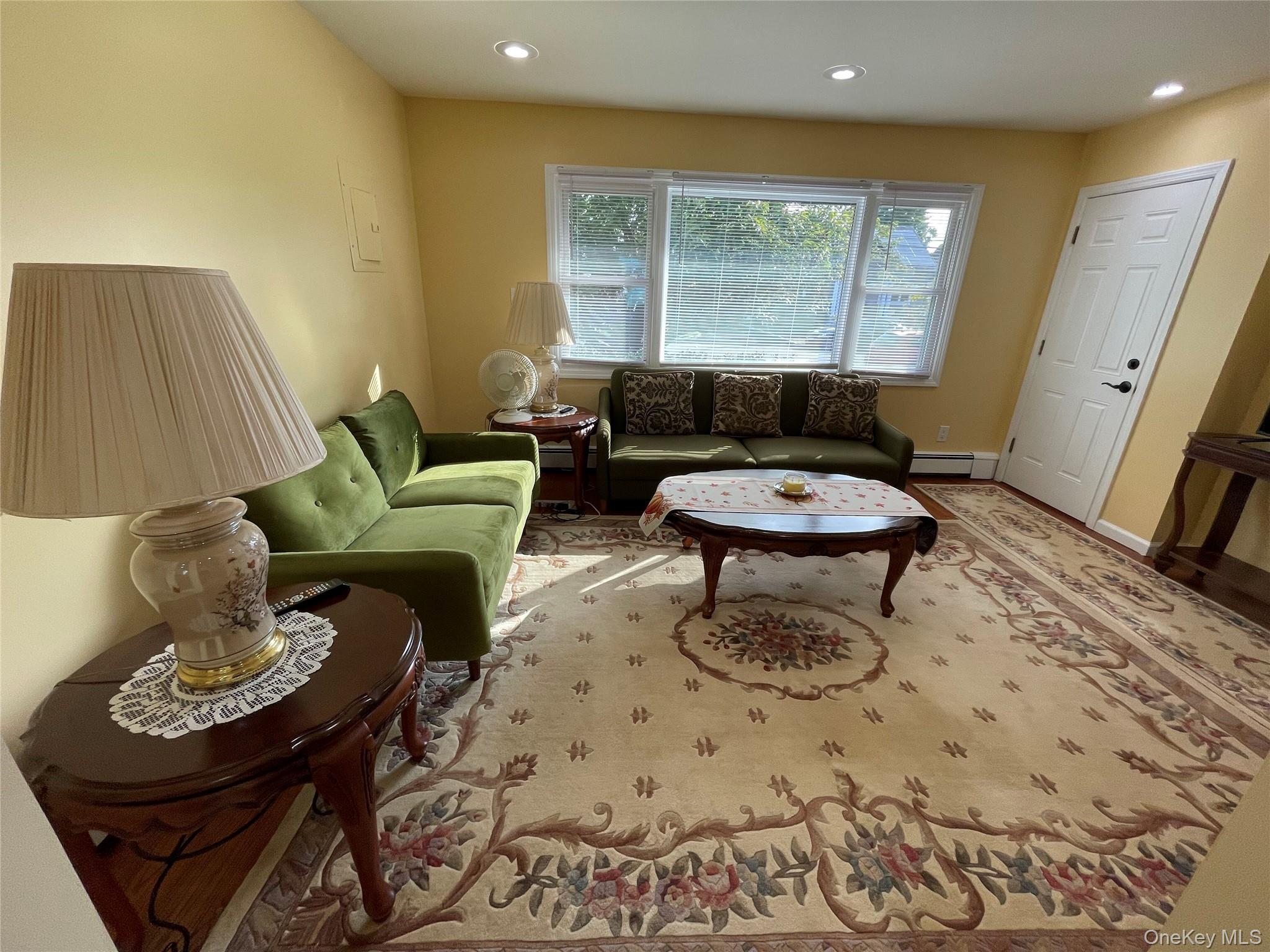 Single Family Denton Place  Suffolk County, NY 11735, MLS-1053000-7