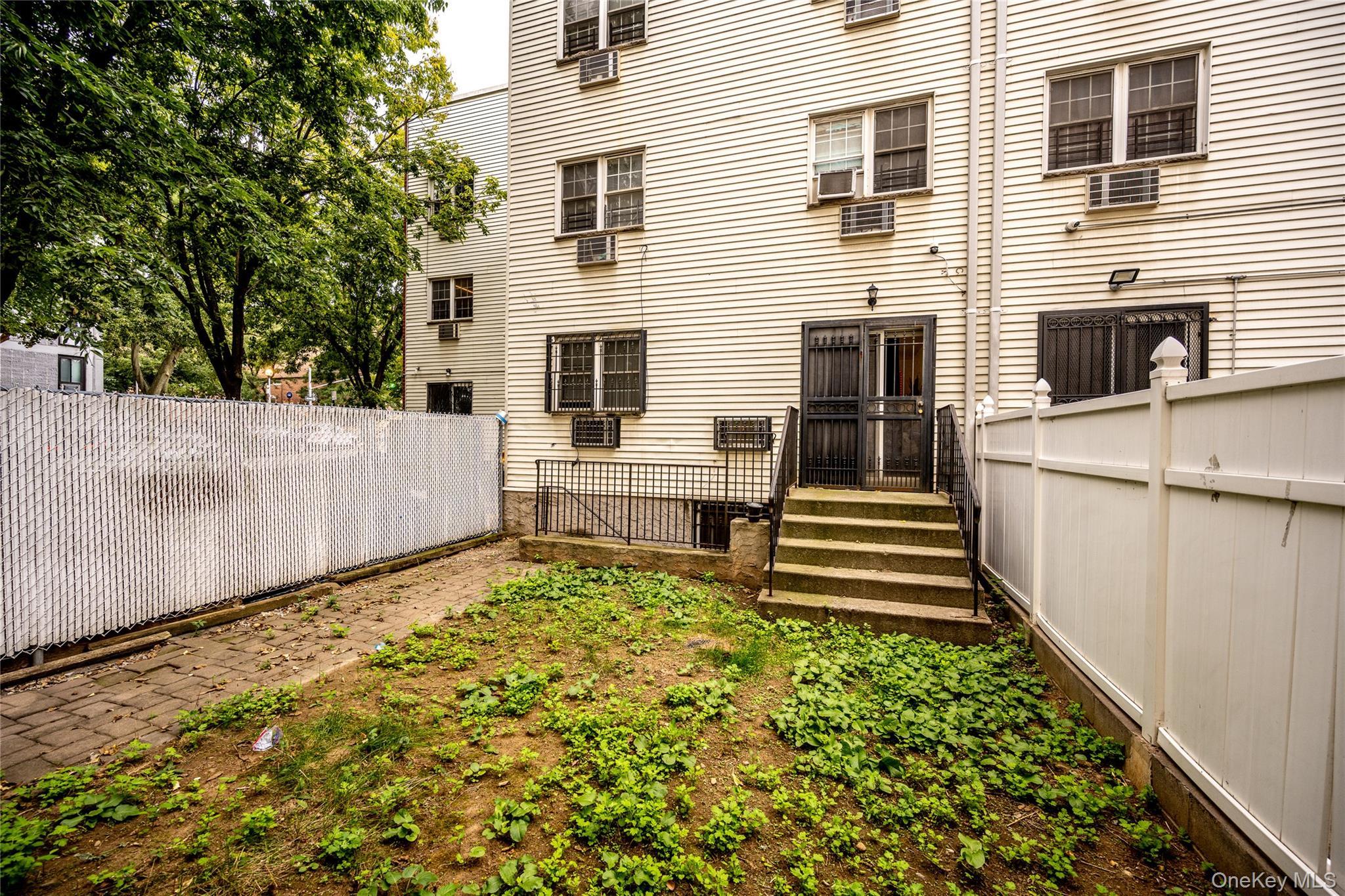 Single Family Union Avenue  Bronx, NY 10459, MLS-1053011-17