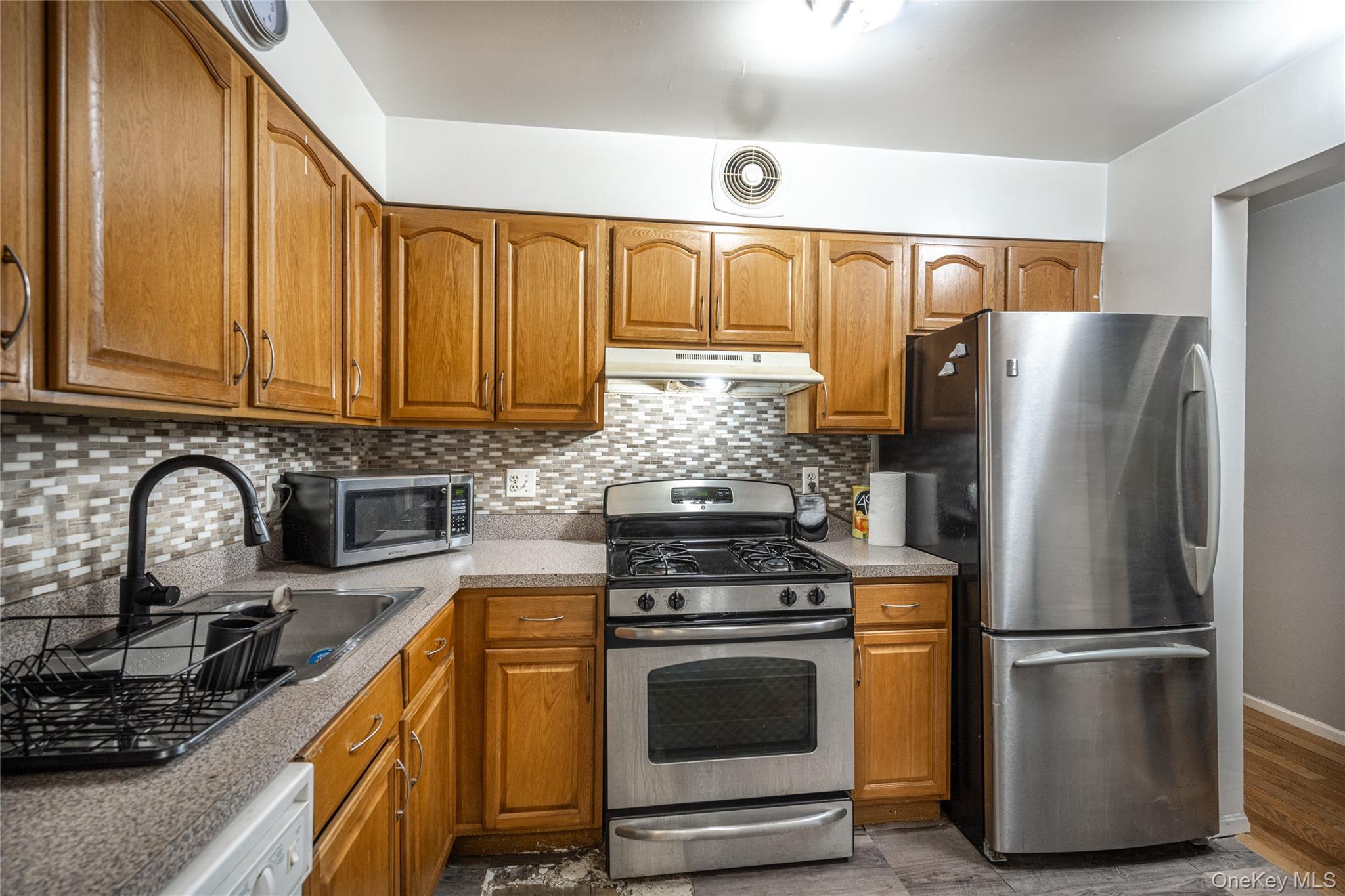 Single Family Union Avenue  Bronx, NY 10459, MLS-1053011-7