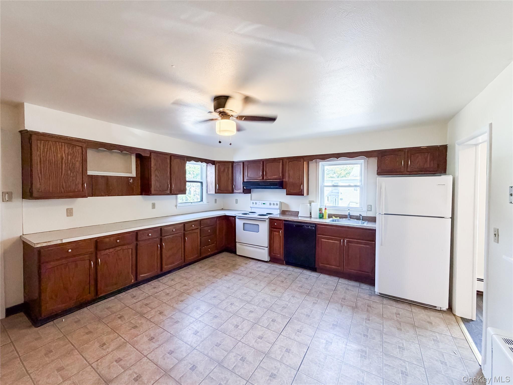 Single Family S Hamilton Street  Dutchess County, NY 12601, MLS-1053012-7
