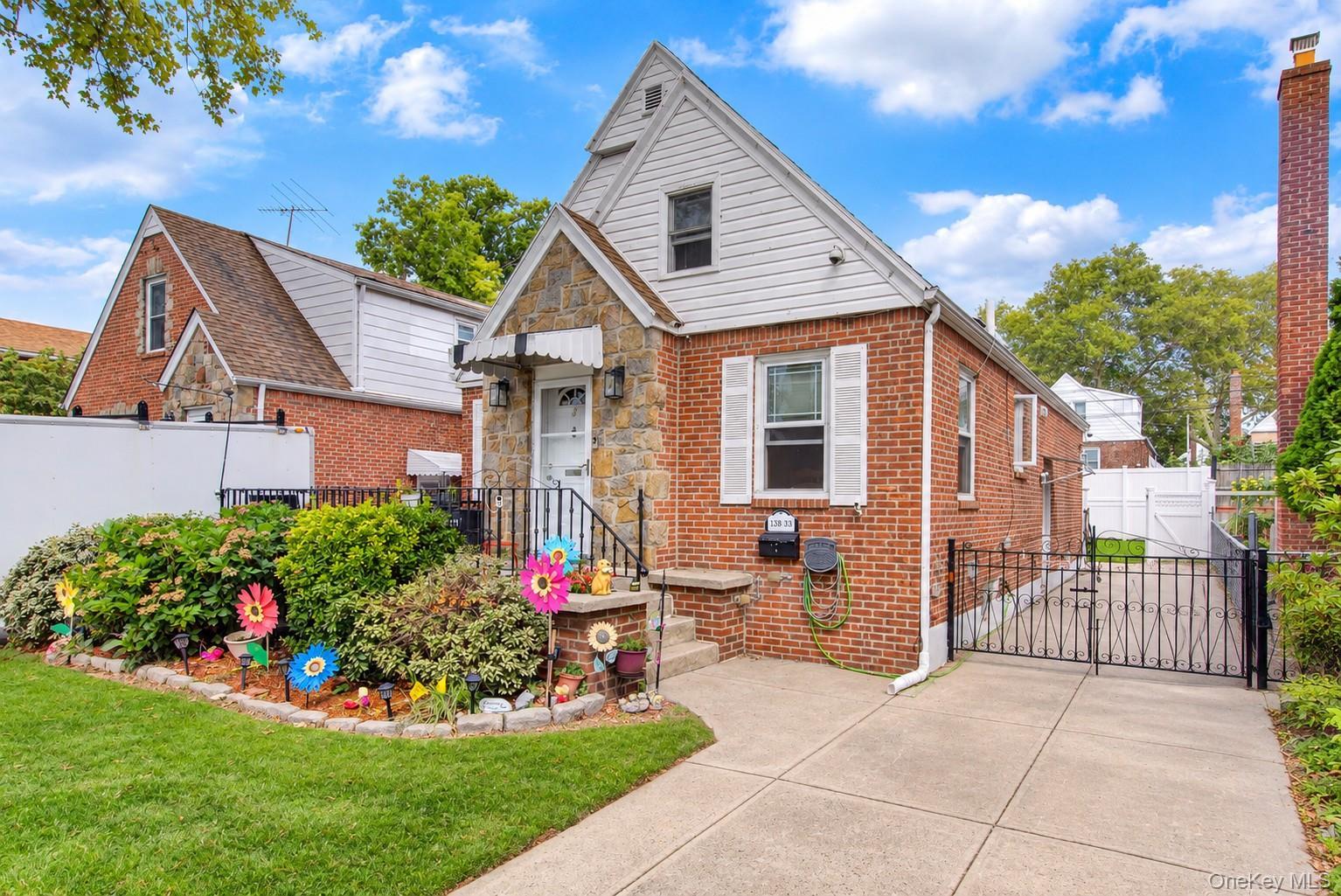 Single Family 62nd Road Queens, NY 11367, MLS-1053024-2
