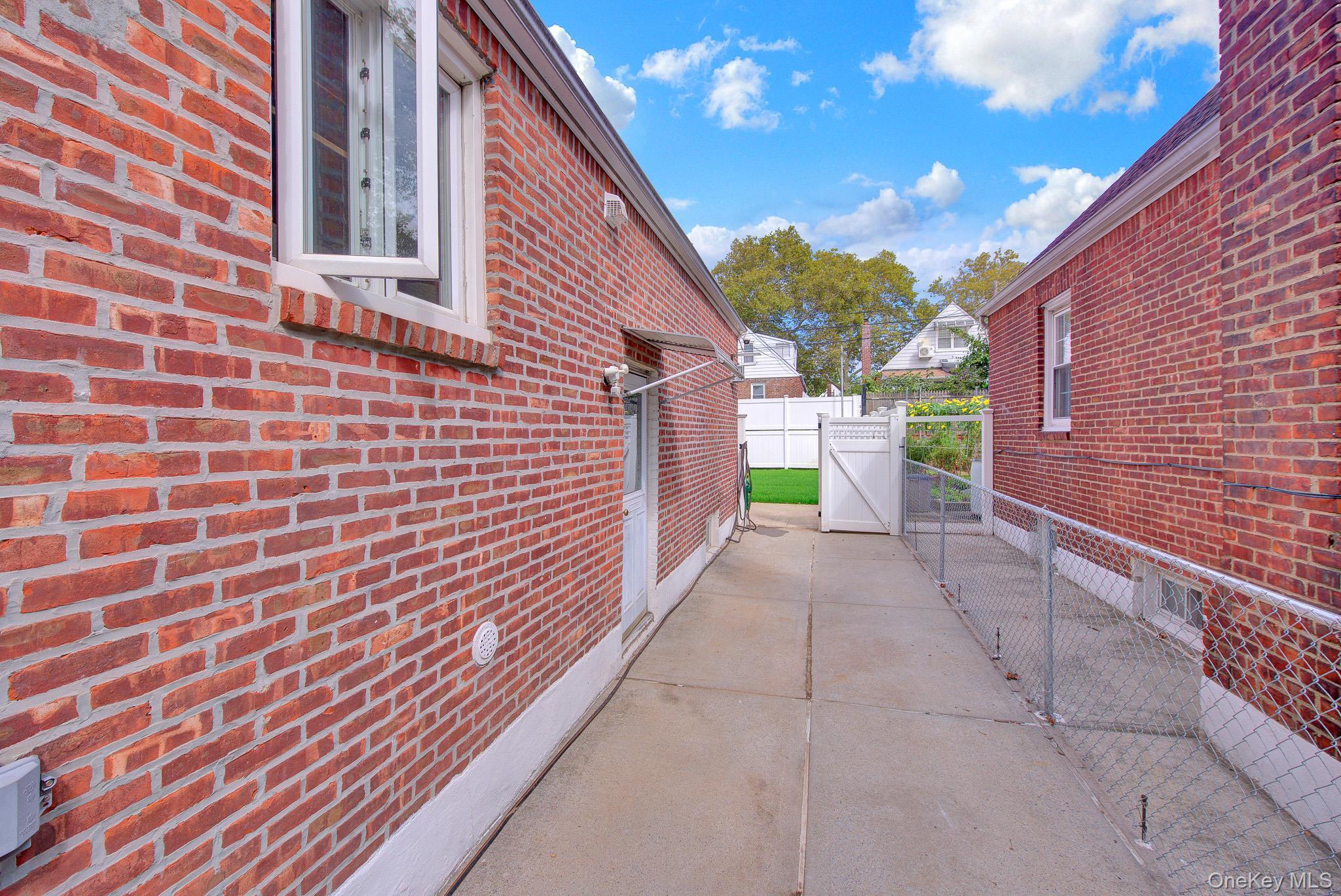 Single Family 62nd Road Queens, NY 11367, MLS-1053024-21