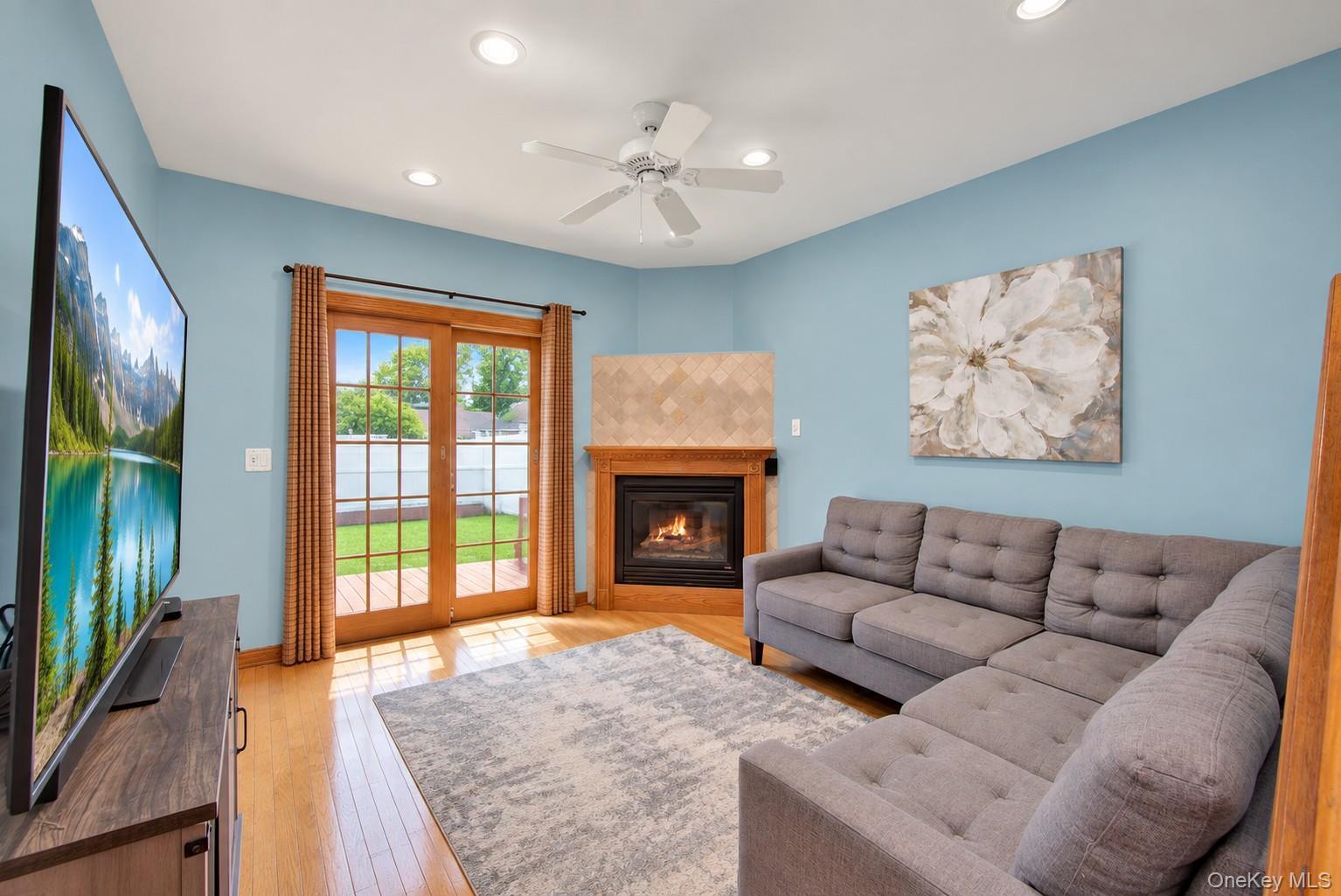 Single Family 62nd Road Queens, NY 11367, MLS-1053024-9