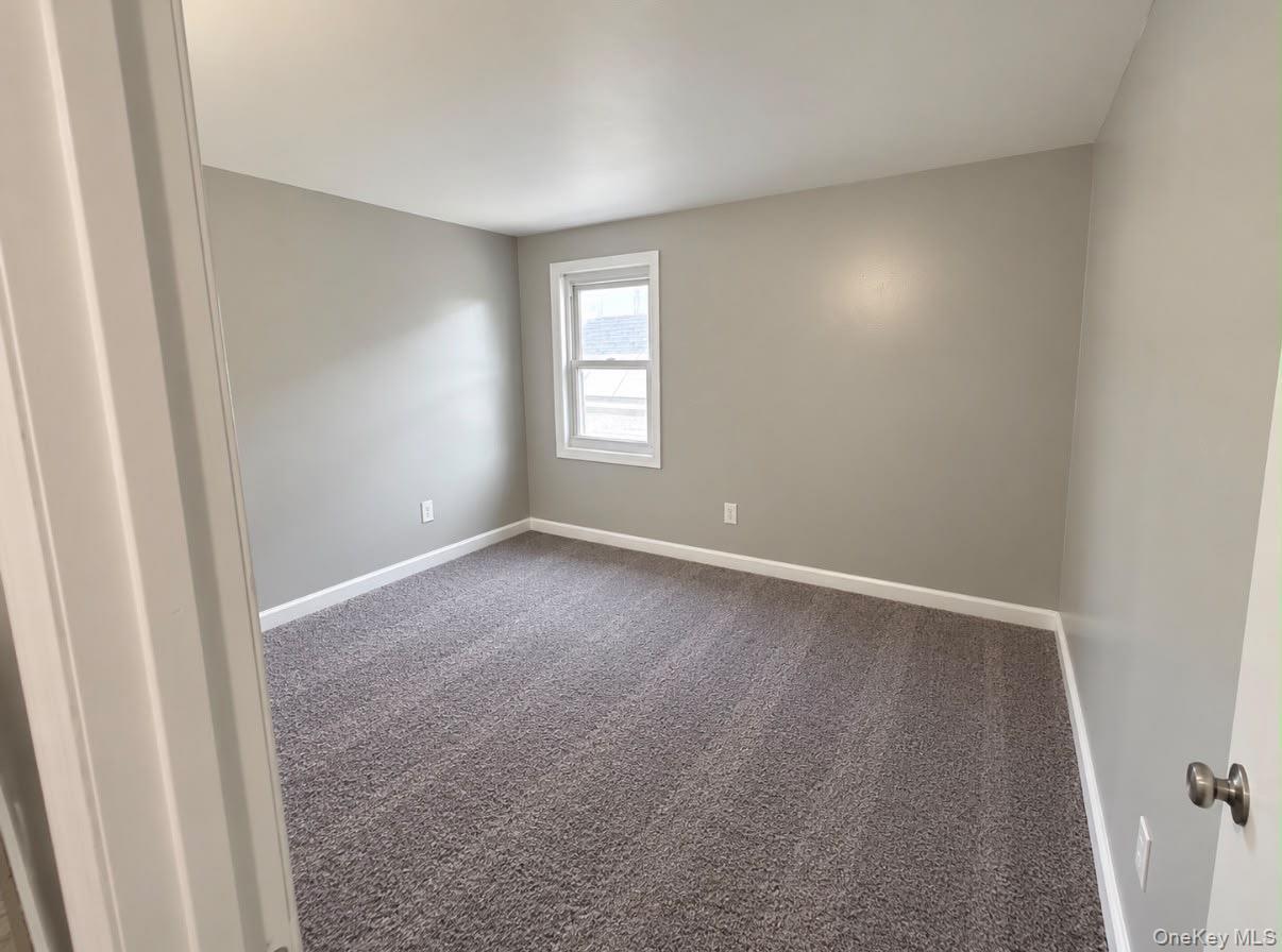Single Family Albany Street Schenectady  Out Of Area, NY 12304, MLS-1053040-11