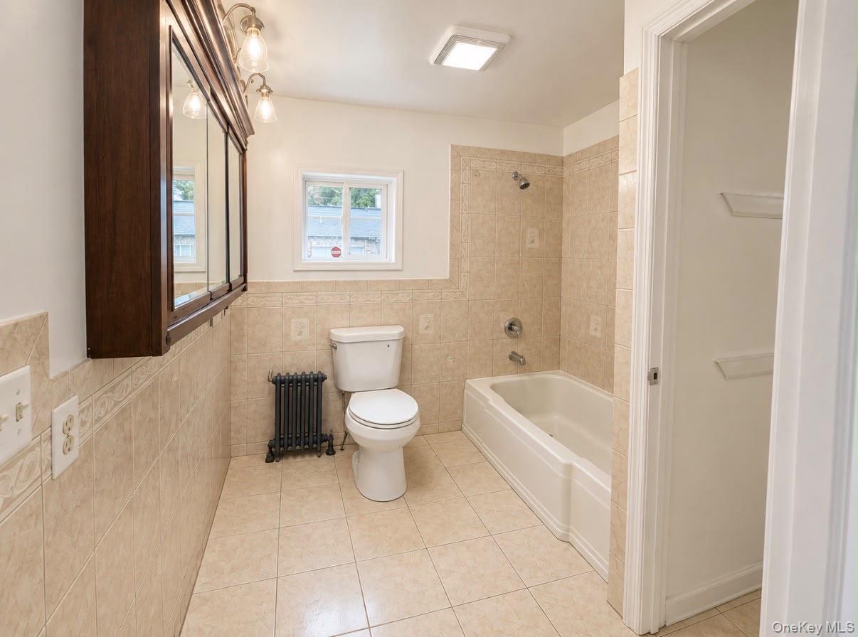 Single Family Albany Street Schenectady  Out Of Area, NY 12304, MLS-1053040-7