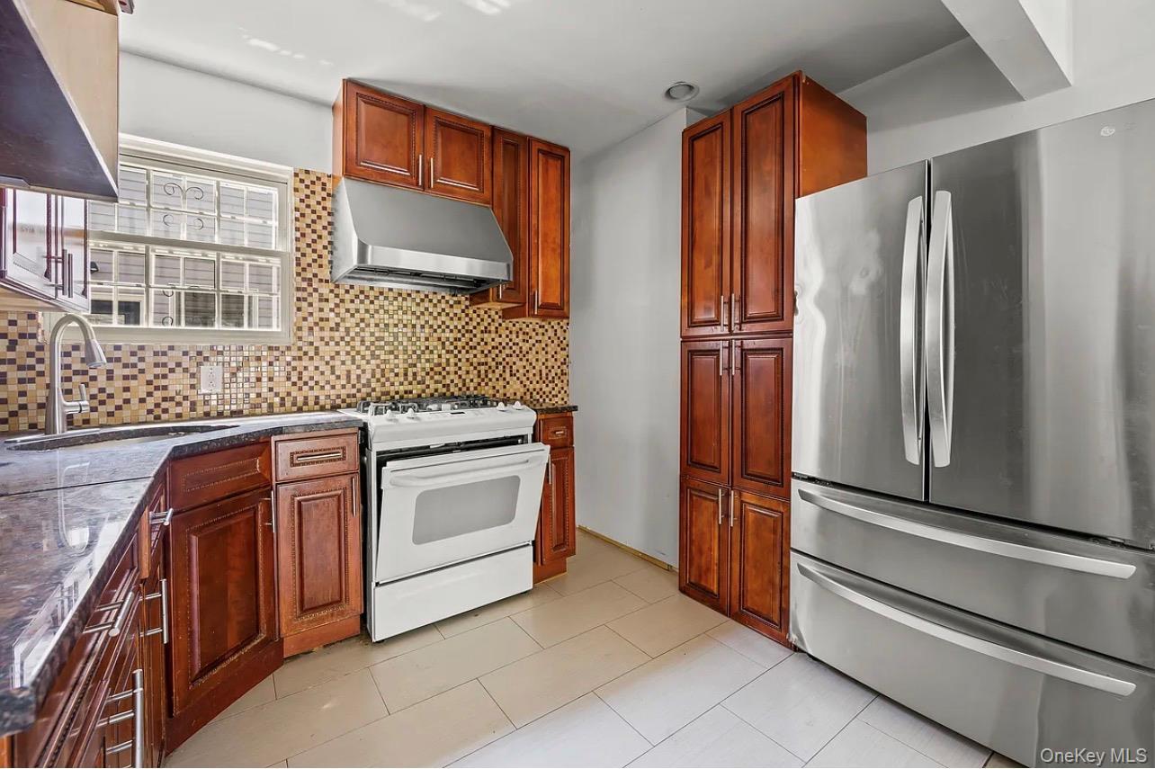 Single Family 153 Street  Queens, NY 11434, MLS-1053047-13