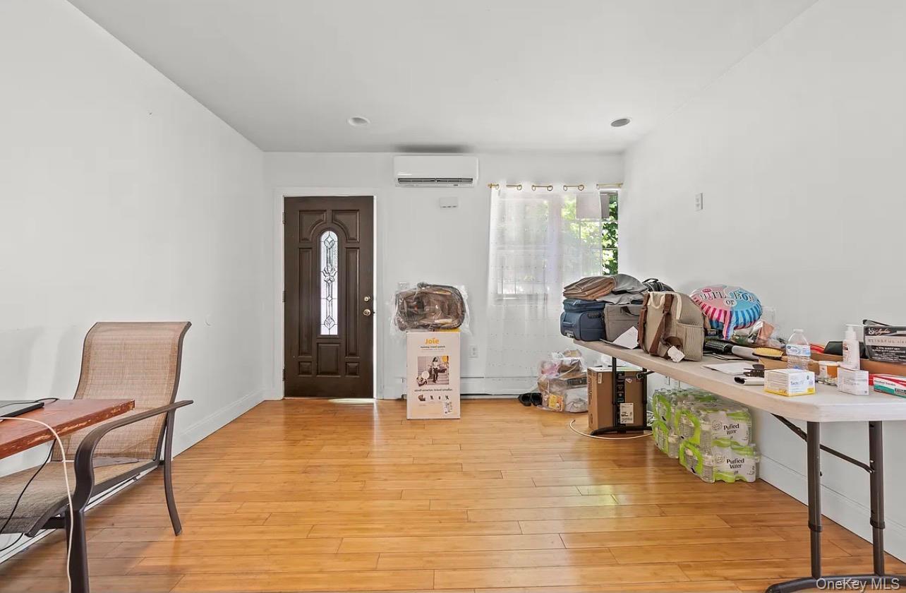 Single Family 153 Street  Queens, NY 11434, MLS-1053047-25
