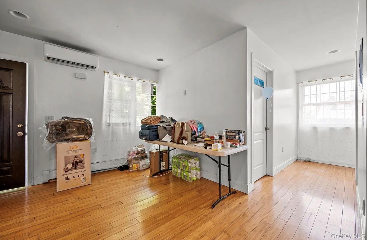 Single Family 153 Street  Queens, NY 11434, MLS-1053047-27