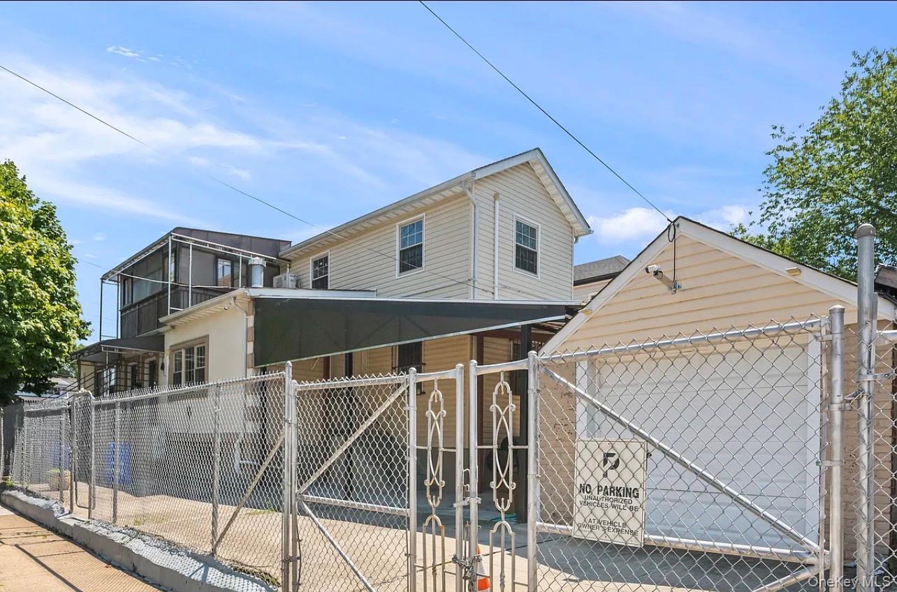 Single Family 153 Street  Queens, NY 11434, MLS-1053047-30