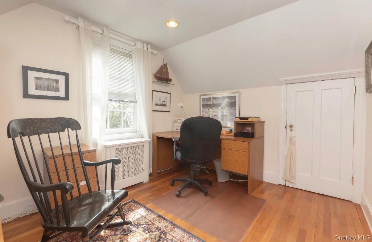 Single Family Pilot Street Bronx, NY 10464, MLS-1053057-20