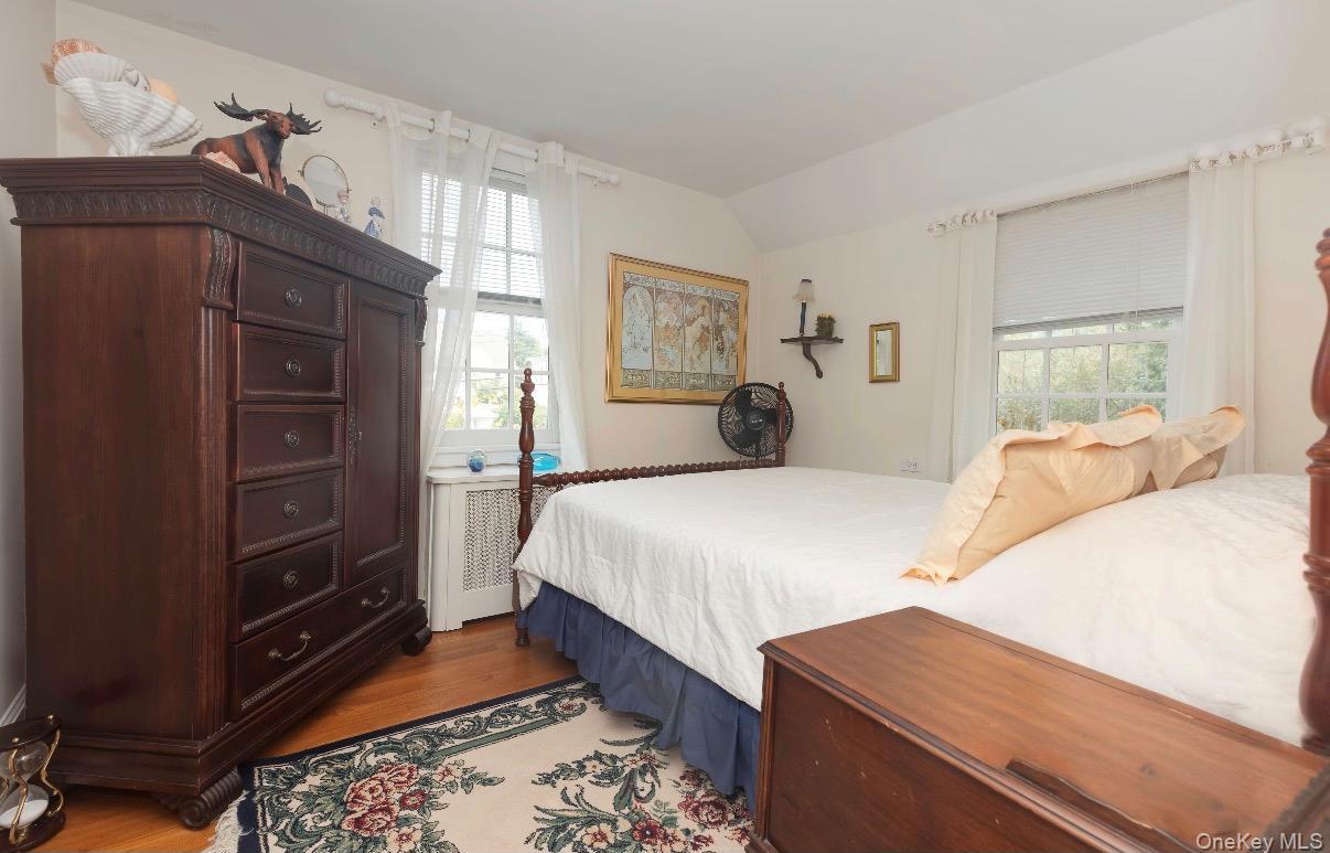 Single Family Pilot Street Bronx, NY 10464, MLS-1053057-22