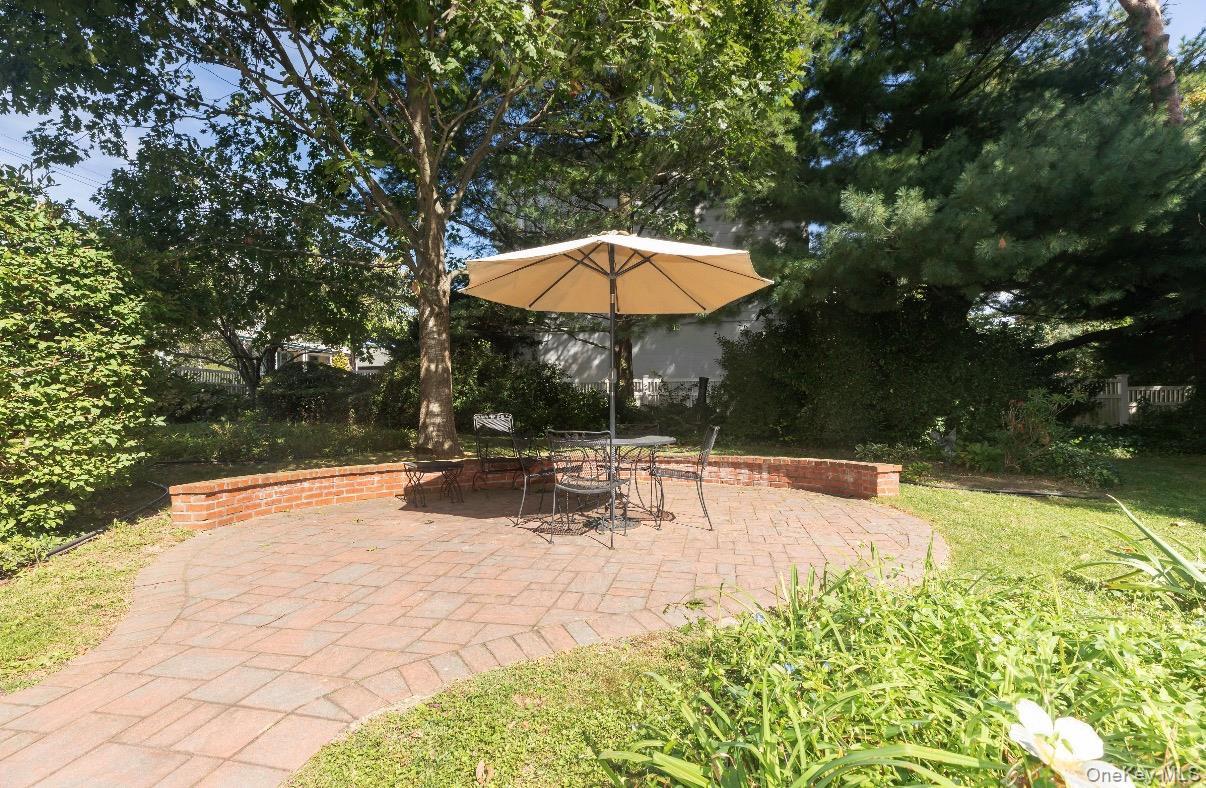 Single Family Pilot Street Bronx, NY 10464, MLS-1053057-31