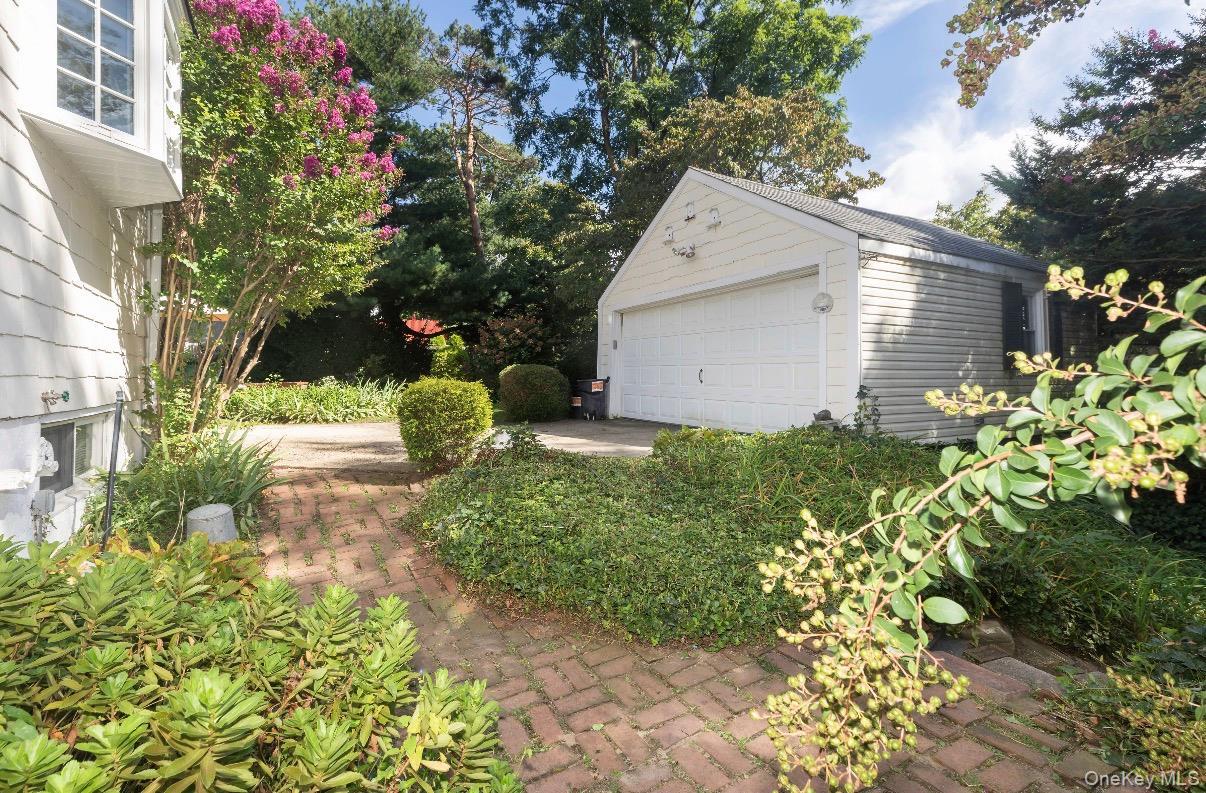 Single Family Pilot Street Bronx, NY 10464, MLS-1053057-35