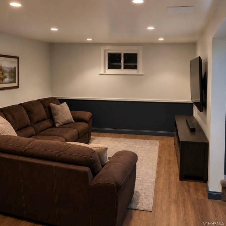 Single Family Windsor Place Nassau County, NY 11563, MLS-1053067-26