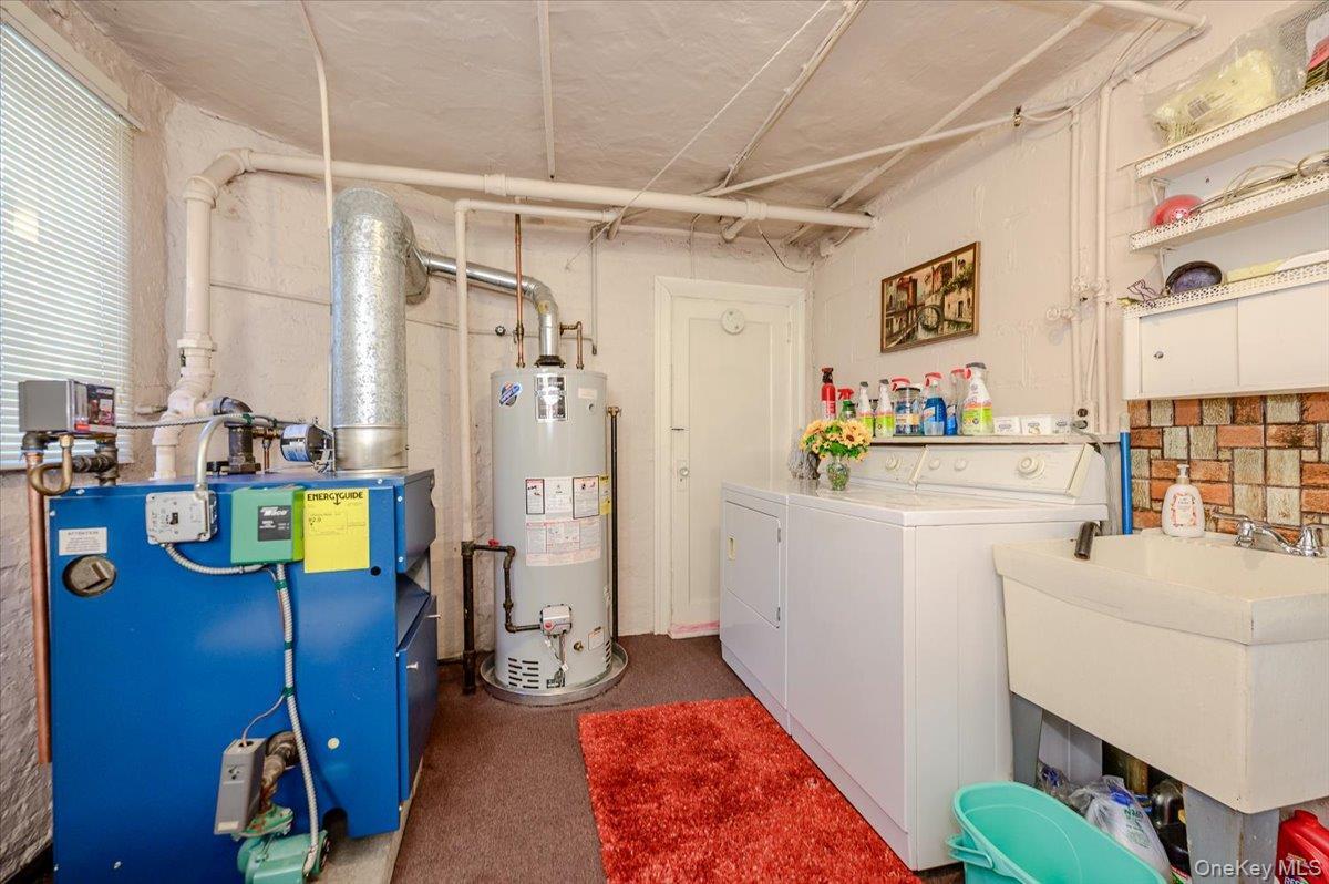 Single Family Fenton Avenue Bronx, NY 10469, MLS-1053079-21