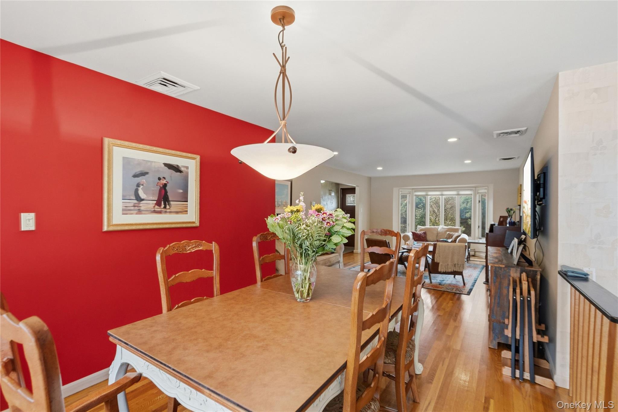 Single Family Elmwood Lane  Nassau County, NY 11791, MLS-1053095-11