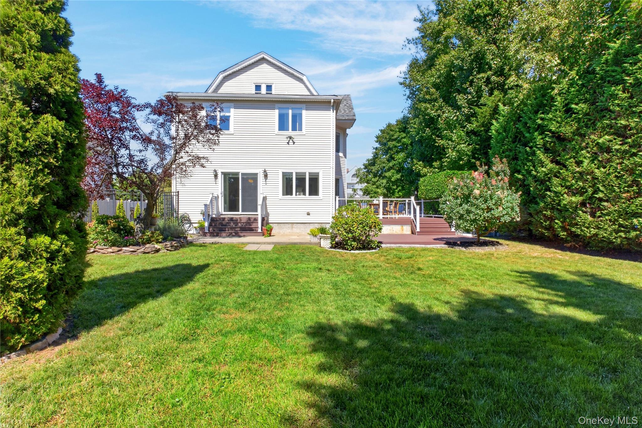 Single Family Lakeview Avenue  Nassau County, NY 11570, MLS-1053102-29